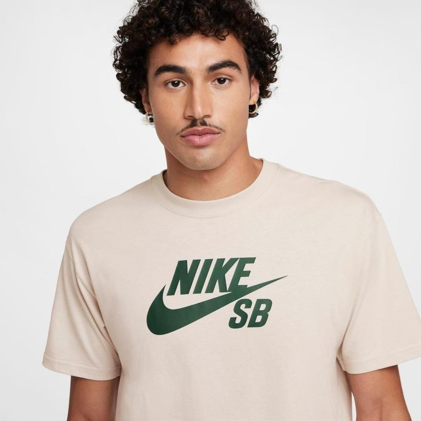 Camiseta Nike SB Tee Logo - Masculina - Foto 3