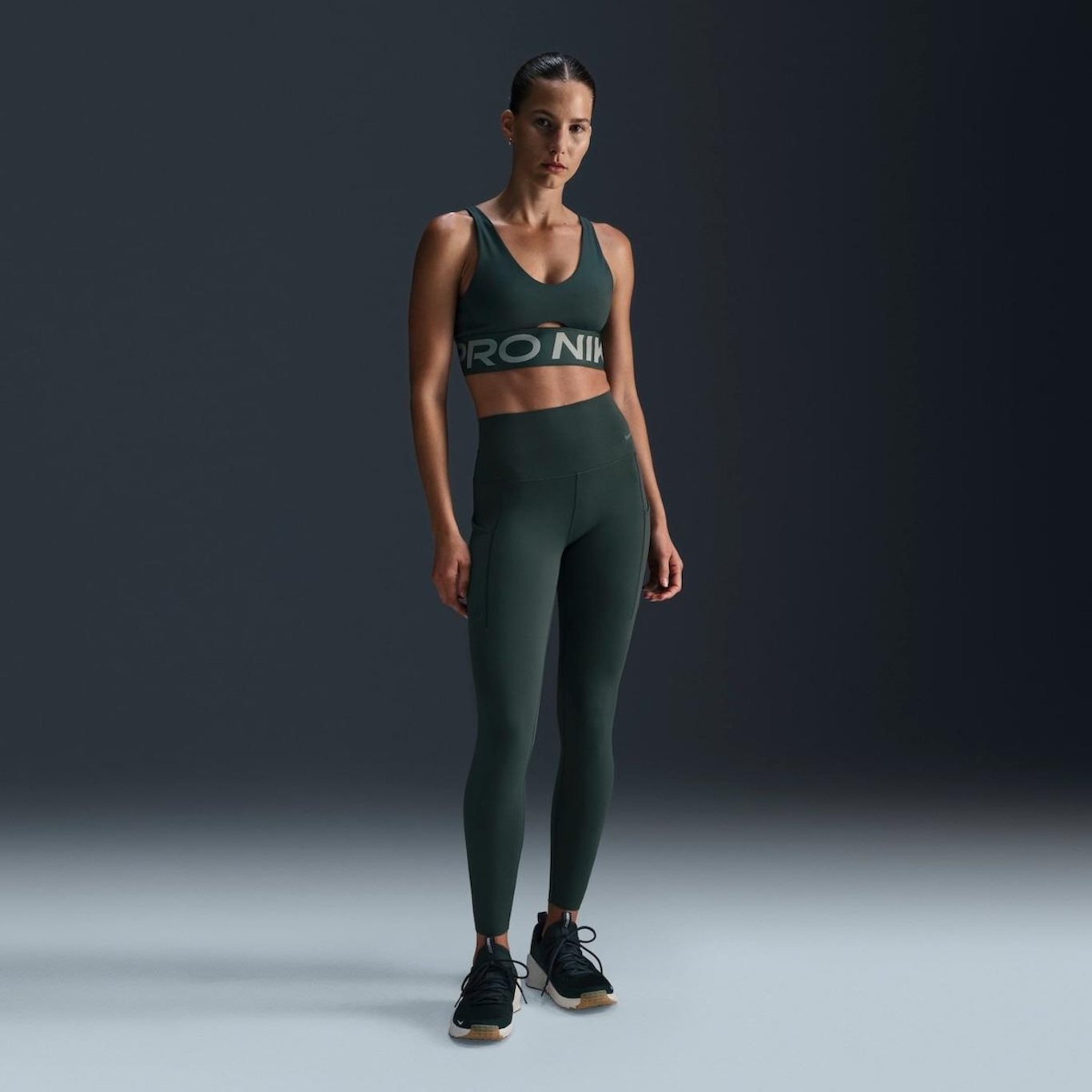 Calça Nike Dri-Fit One Hr Feminina - Foto 1