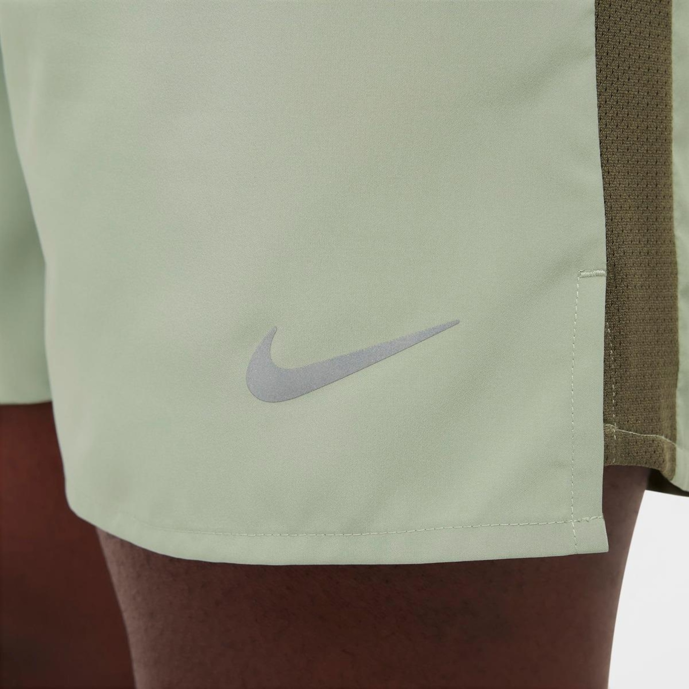 Shorts Nike Challenger Masculino - Foto 6