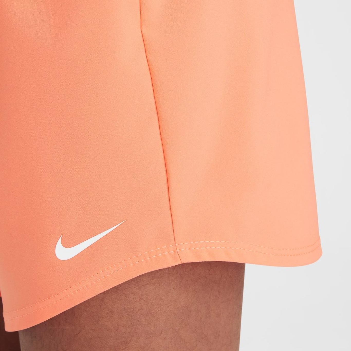 Shorts Nike Dri-Fit One Woven Infantil - Foto 5