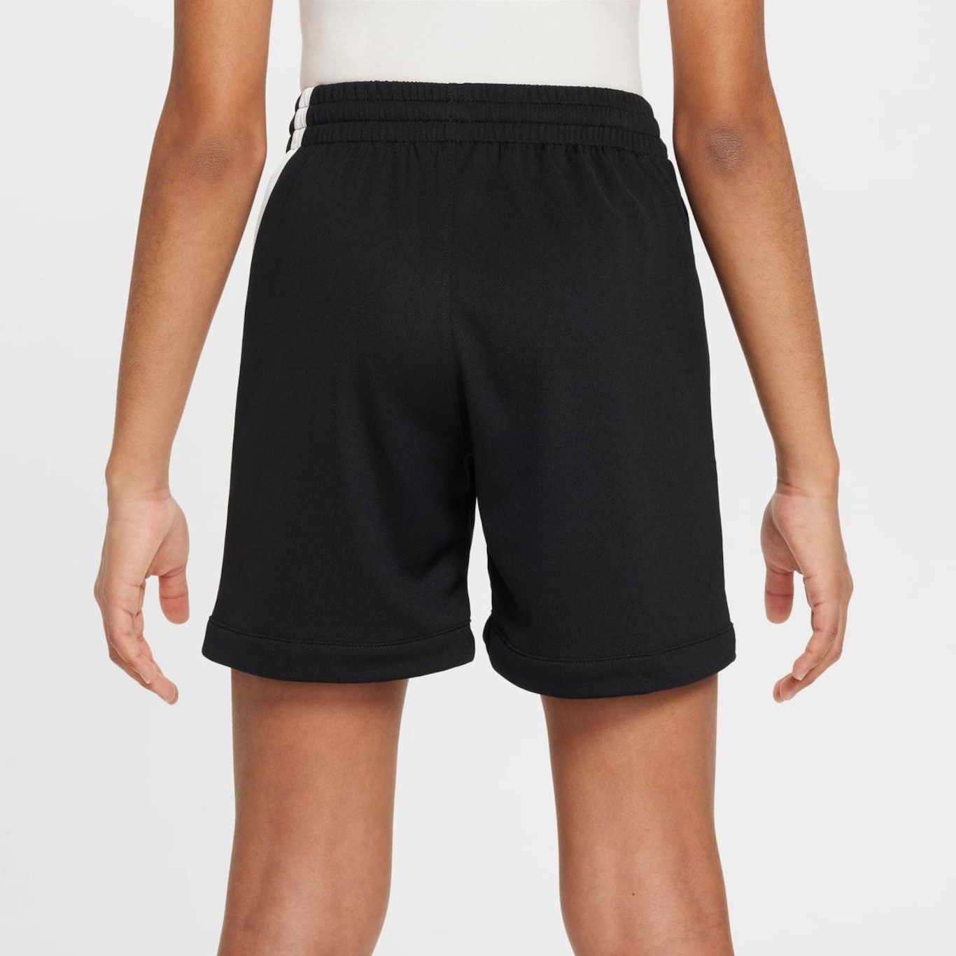 Shorts Nike Dri-Fit Multi+ Swoosh Infantil - Foto 4