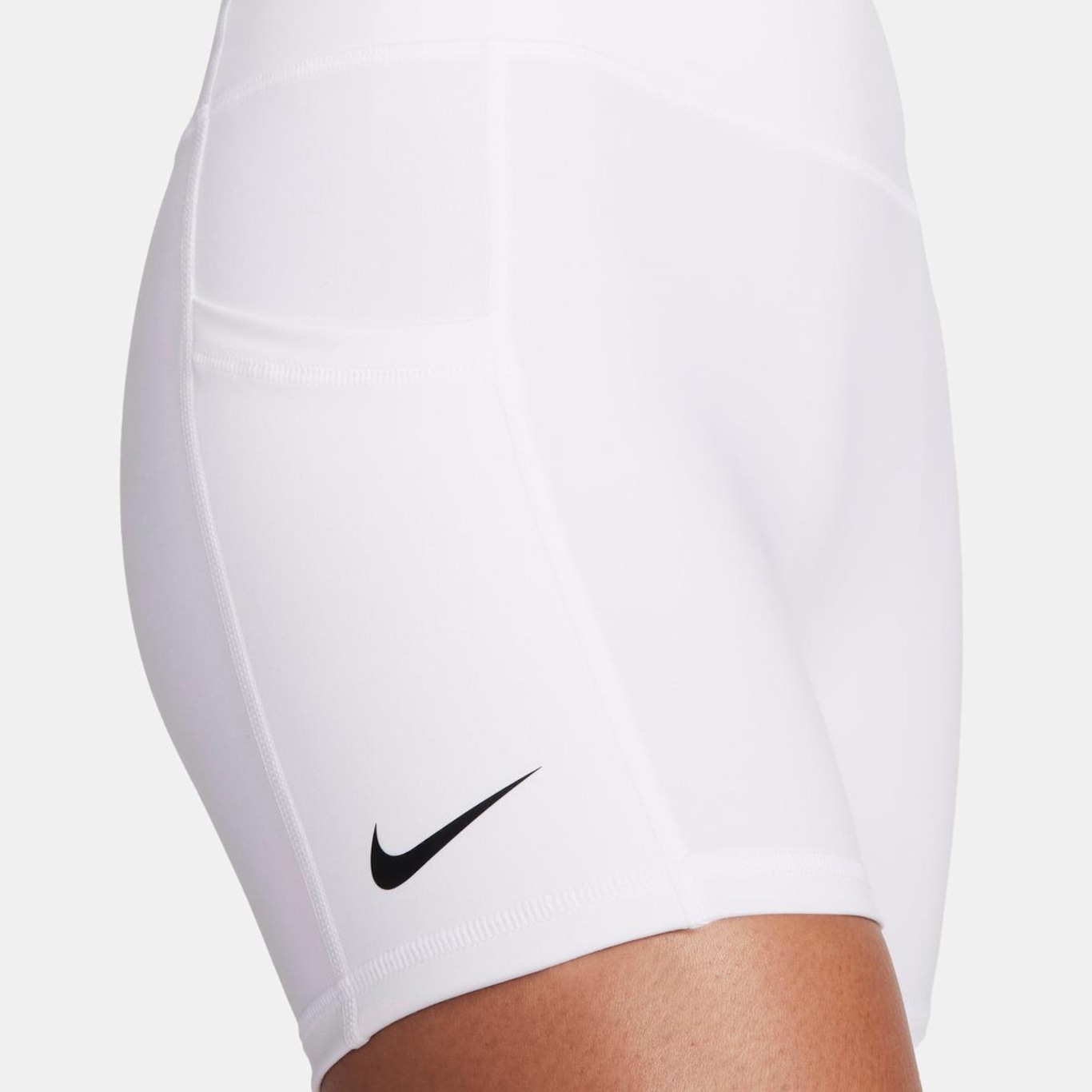 Shorts Nike Dri-Fit Adv Feminino - Foto 4