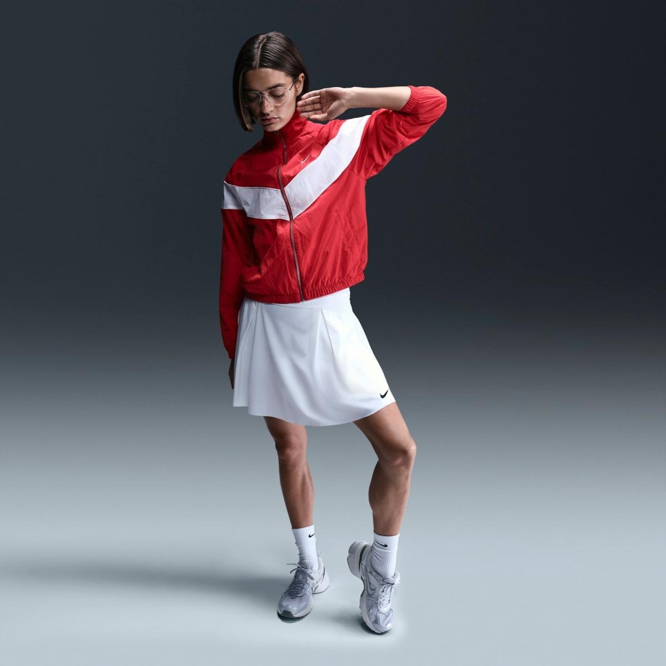 Jaqueta Nike Sportswear Woven Feminina - Foto 3