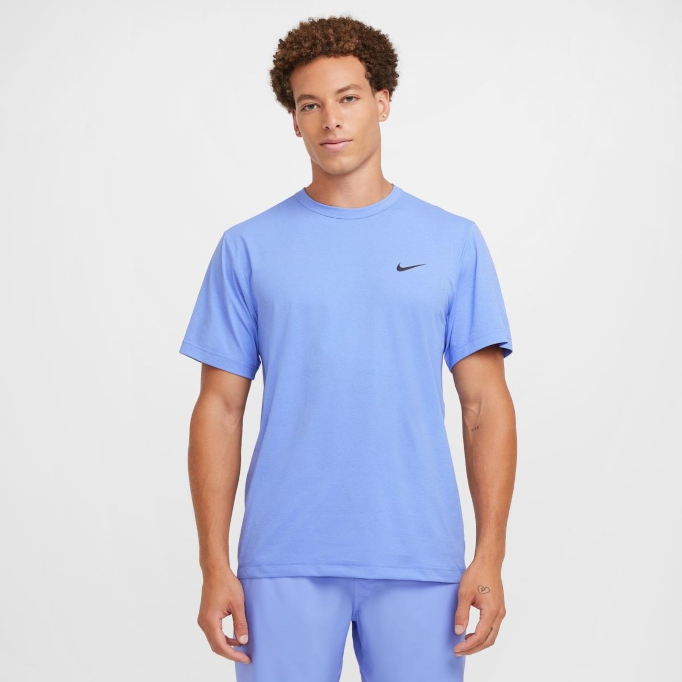 Camiseta Nike Hyverse Dri-Fit Uv Masculina - Foto 1