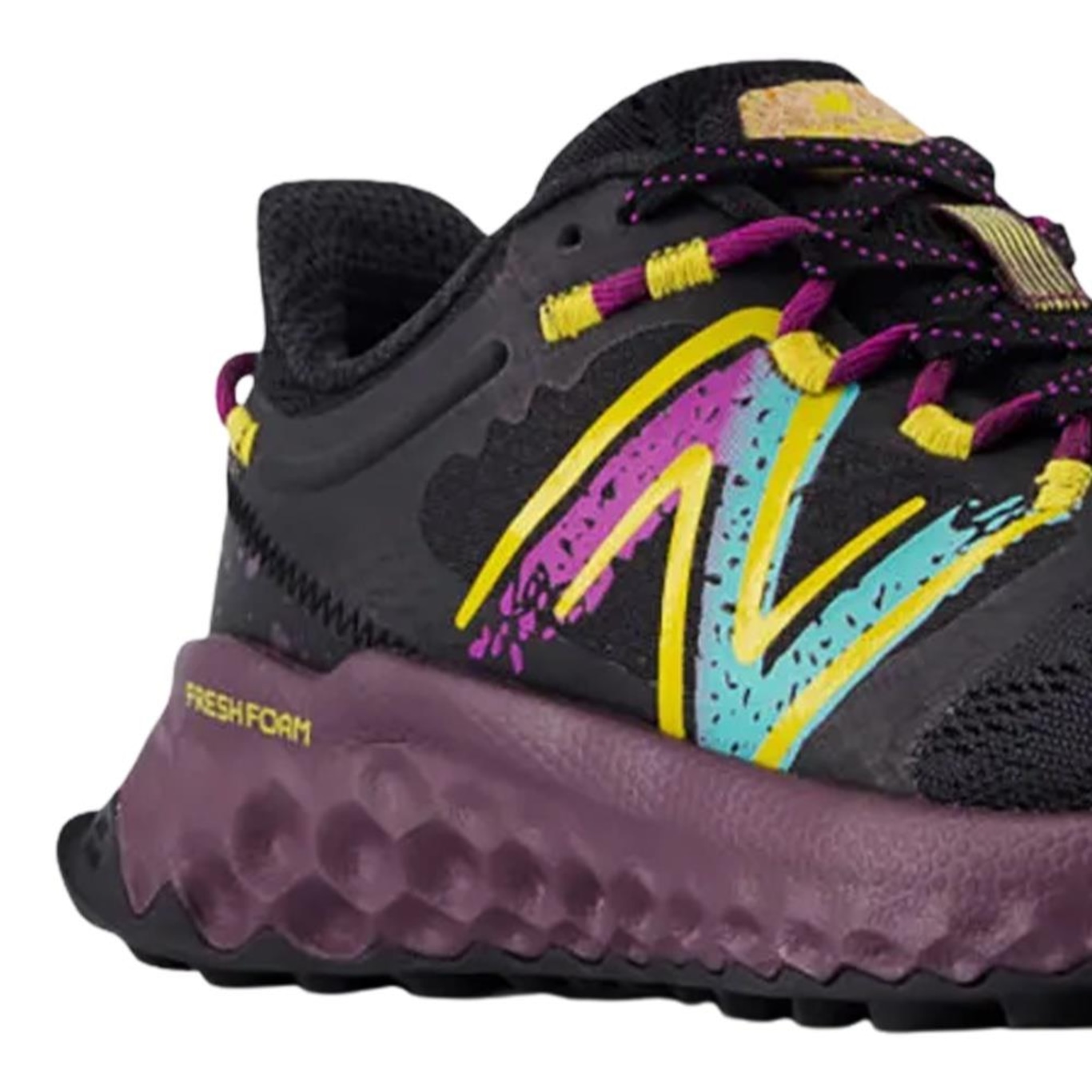 Tênis New Balance Fresh Foam Garoe + Meias - Feminino - Foto 3