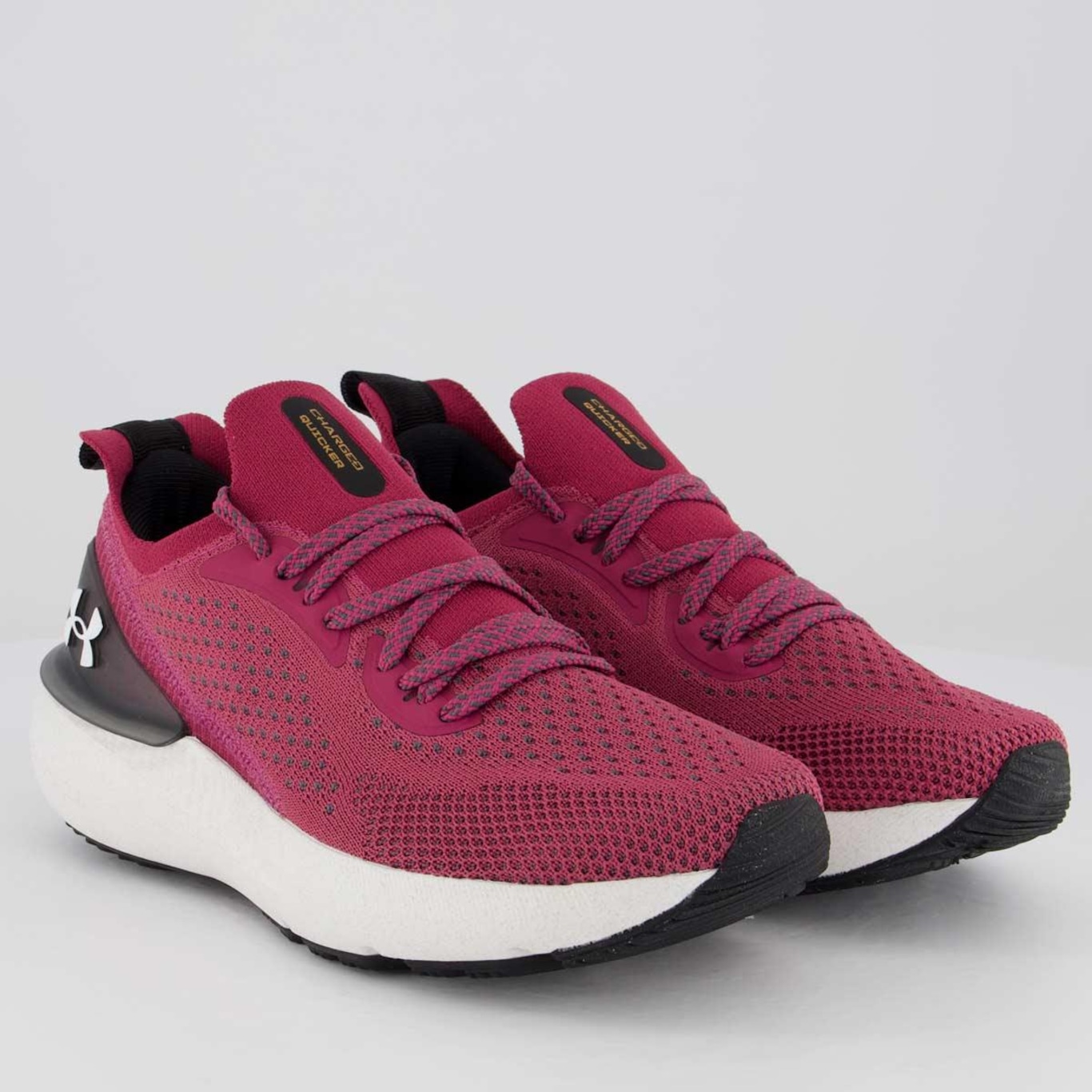 Tênis Under Armour Charged Quicker - Feminino - Foto 2