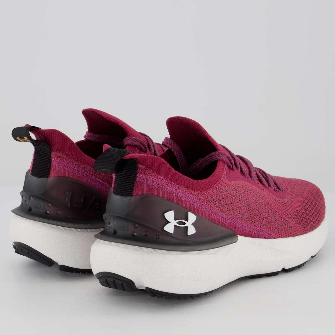 Tênis Under Armour Charged Quicker - Feminino - Foto 3