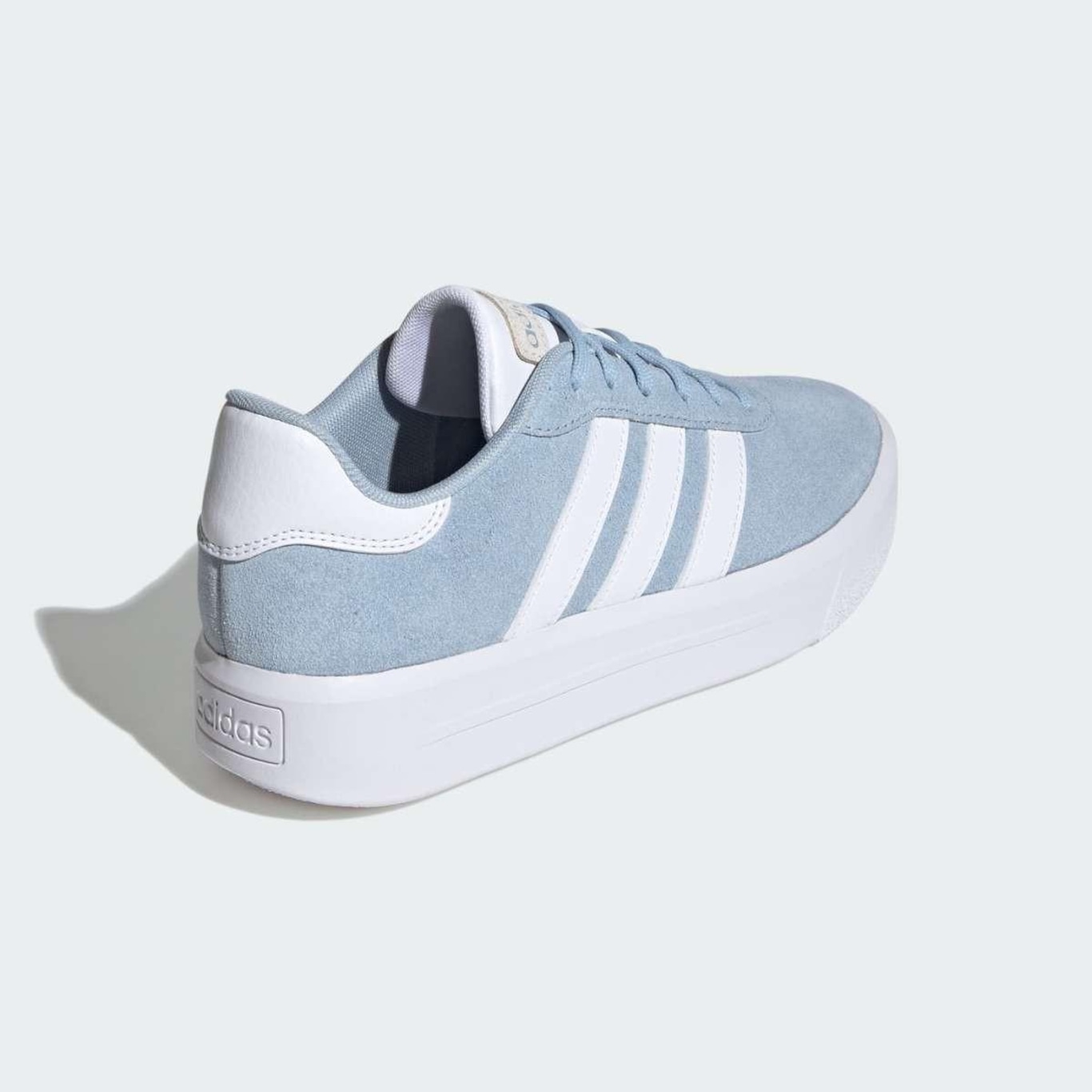 Tênis adidas Court Platform Suede - Feminino - Foto 3