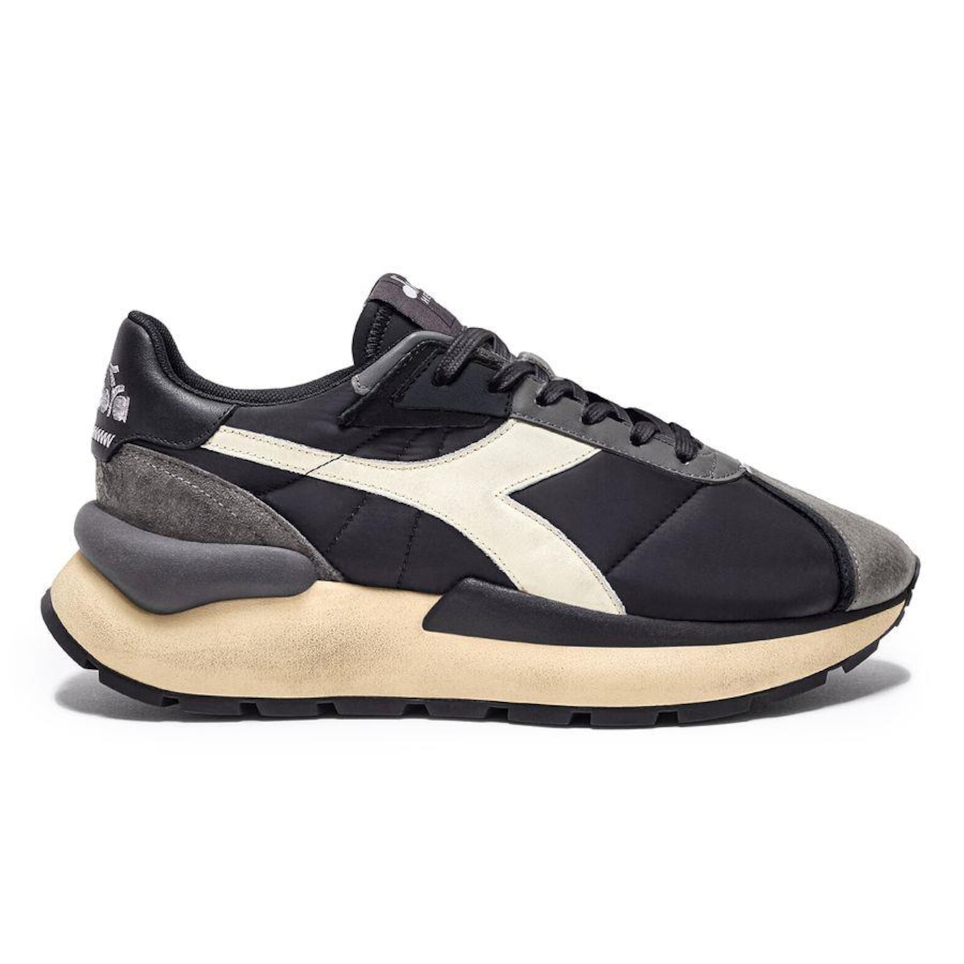 Tênis Diadora Mercury Elite - Unissex - Foto 1