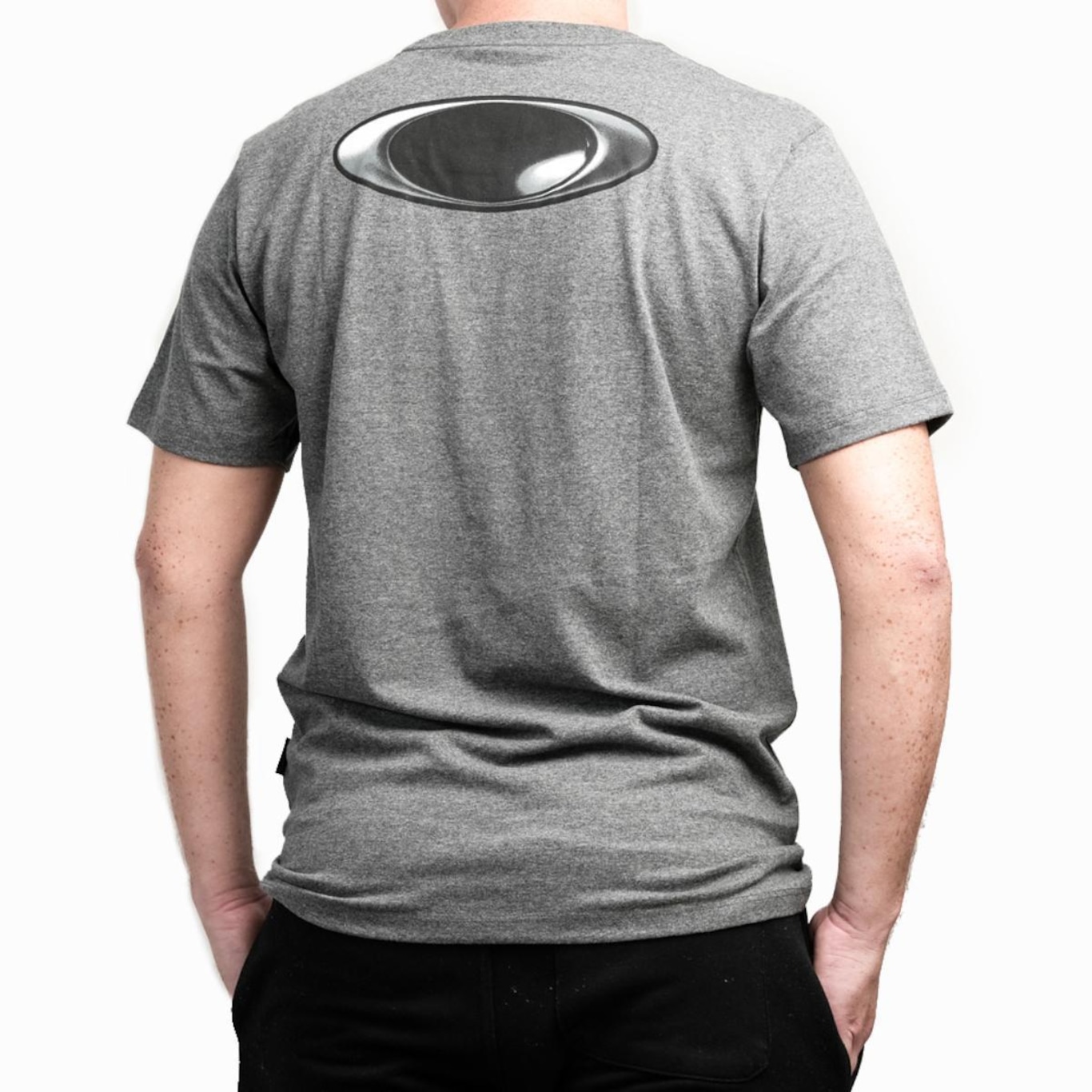 Camiseta Oakley Ellipse Heritage Tee - Masculina - Cinza - Foto 4