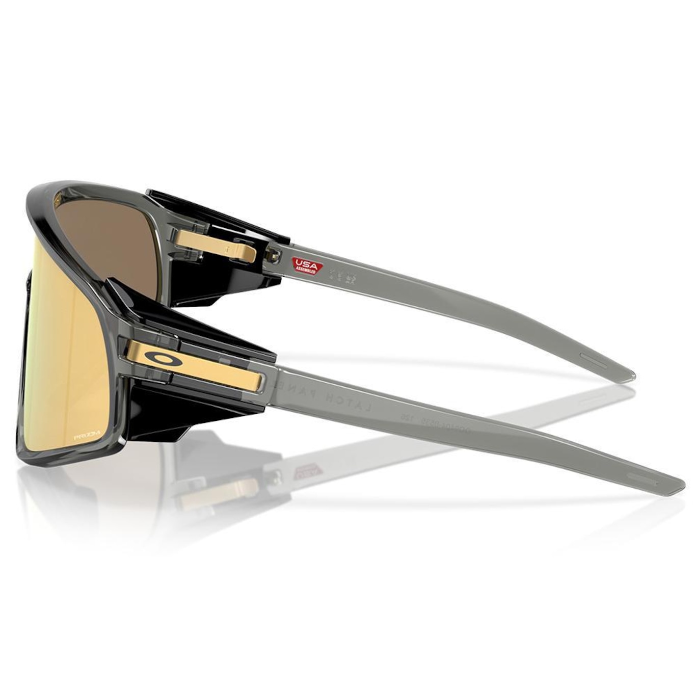 Óculos de Sol Oakley Latch Panel  Smoke Prizm 24K - Unissex - Foto 2