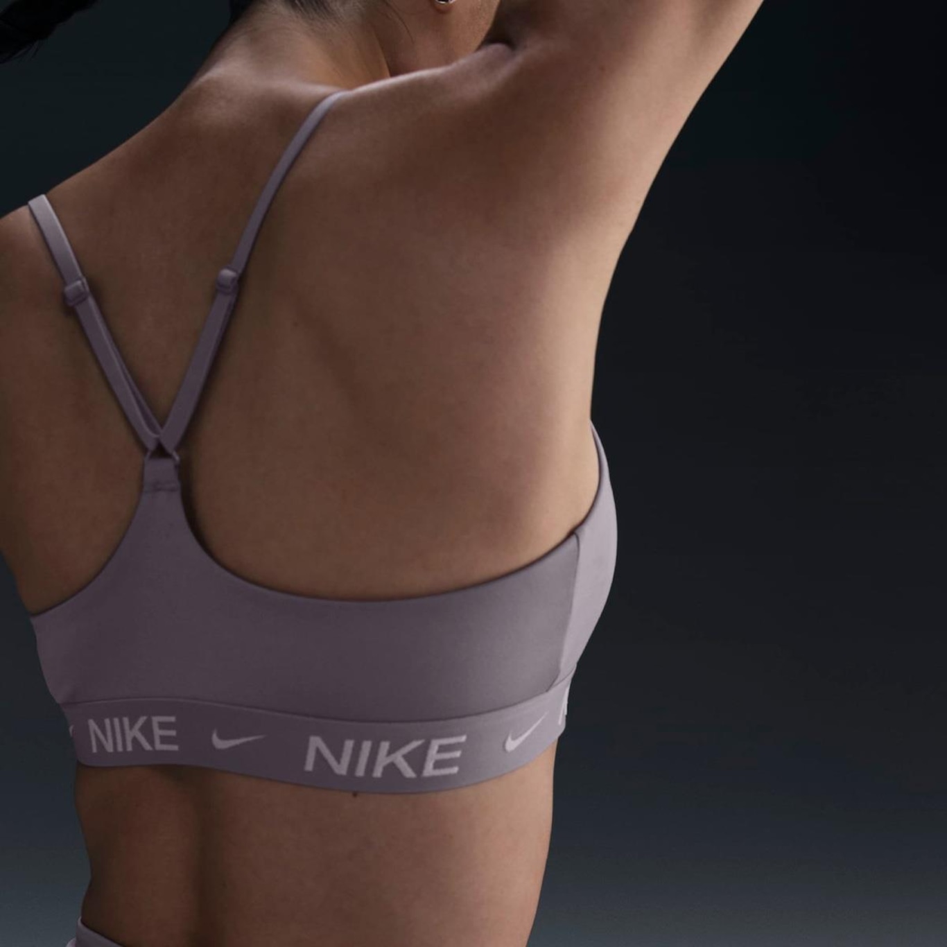 Top Fitness Nike Indy - Feminino - Foto 2