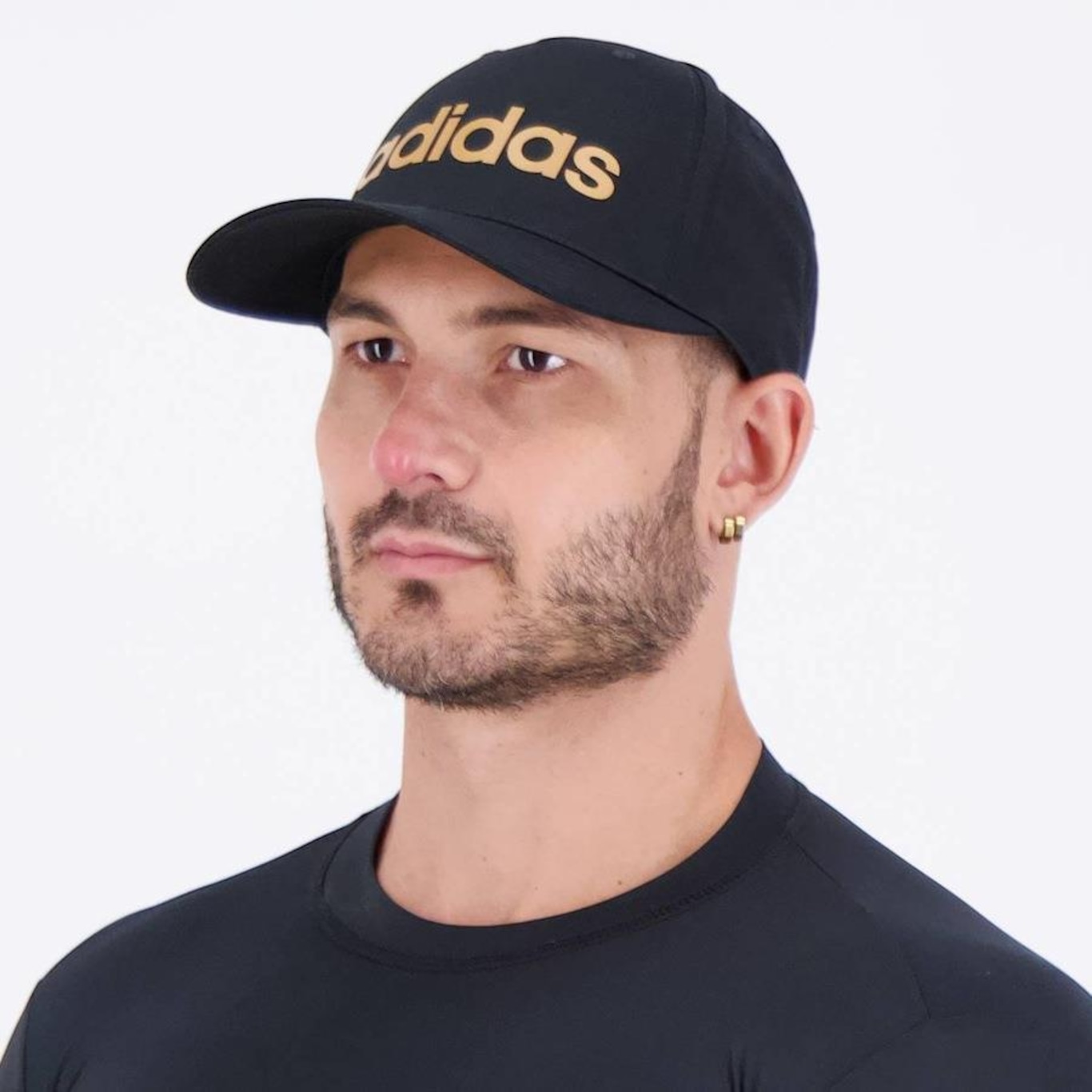 Boné adidas Daily Preto e Dourado - Foto 4