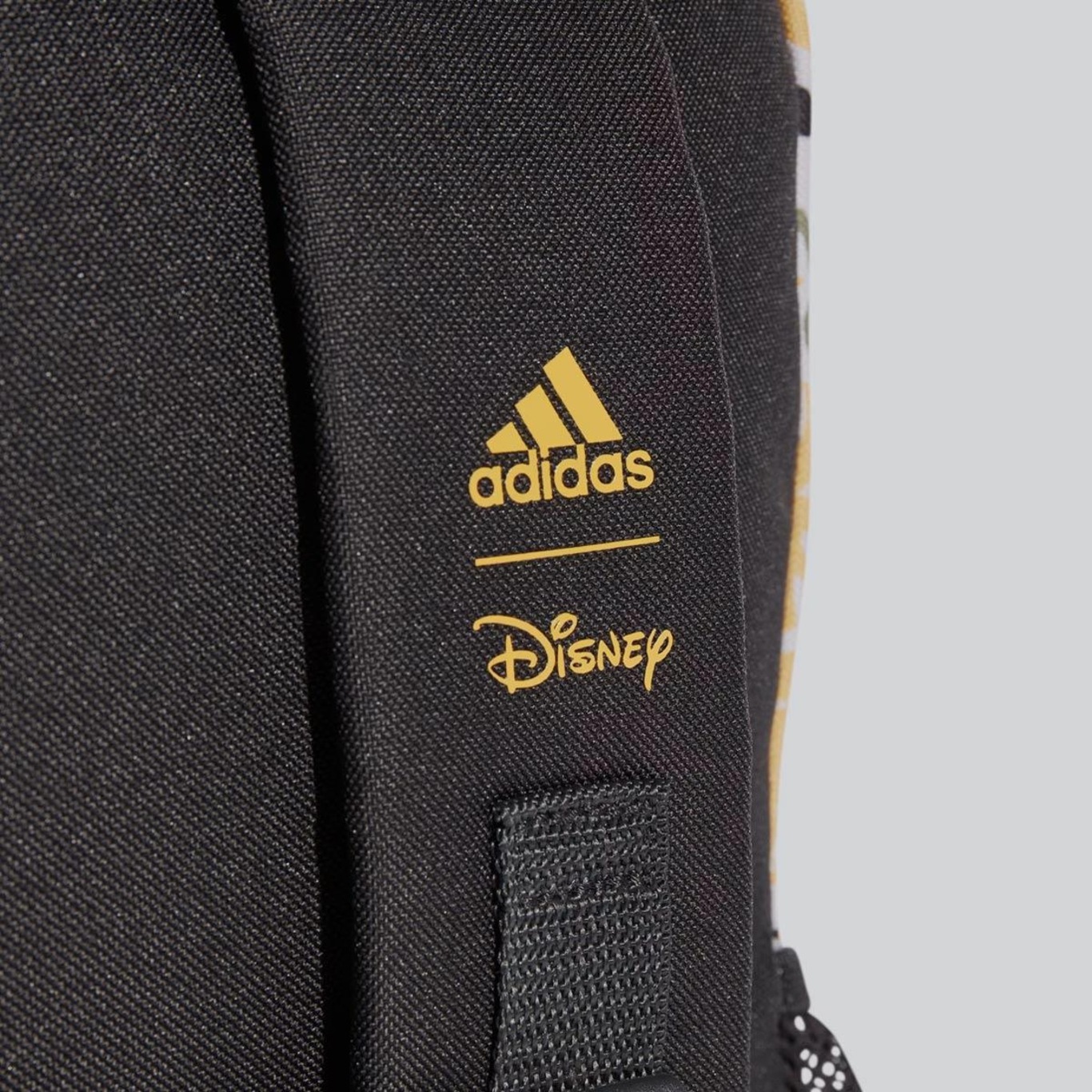 Mochila adidas Disney Rei Leão - 15 Litros - Foto 4