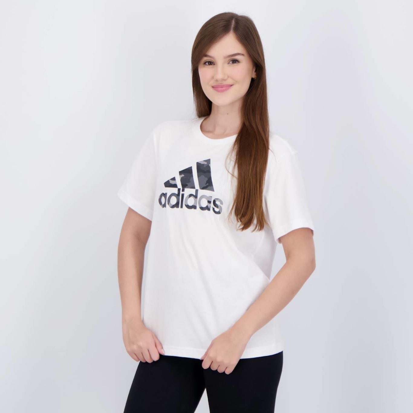 Camiseta adidas Graphic Camo Feminina - Foto 3