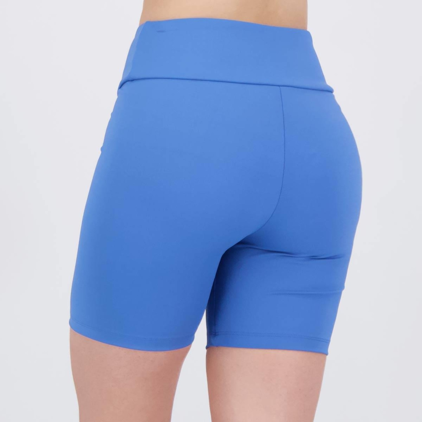 Shorts adidas Basic Treino - Feminino - Foto 3