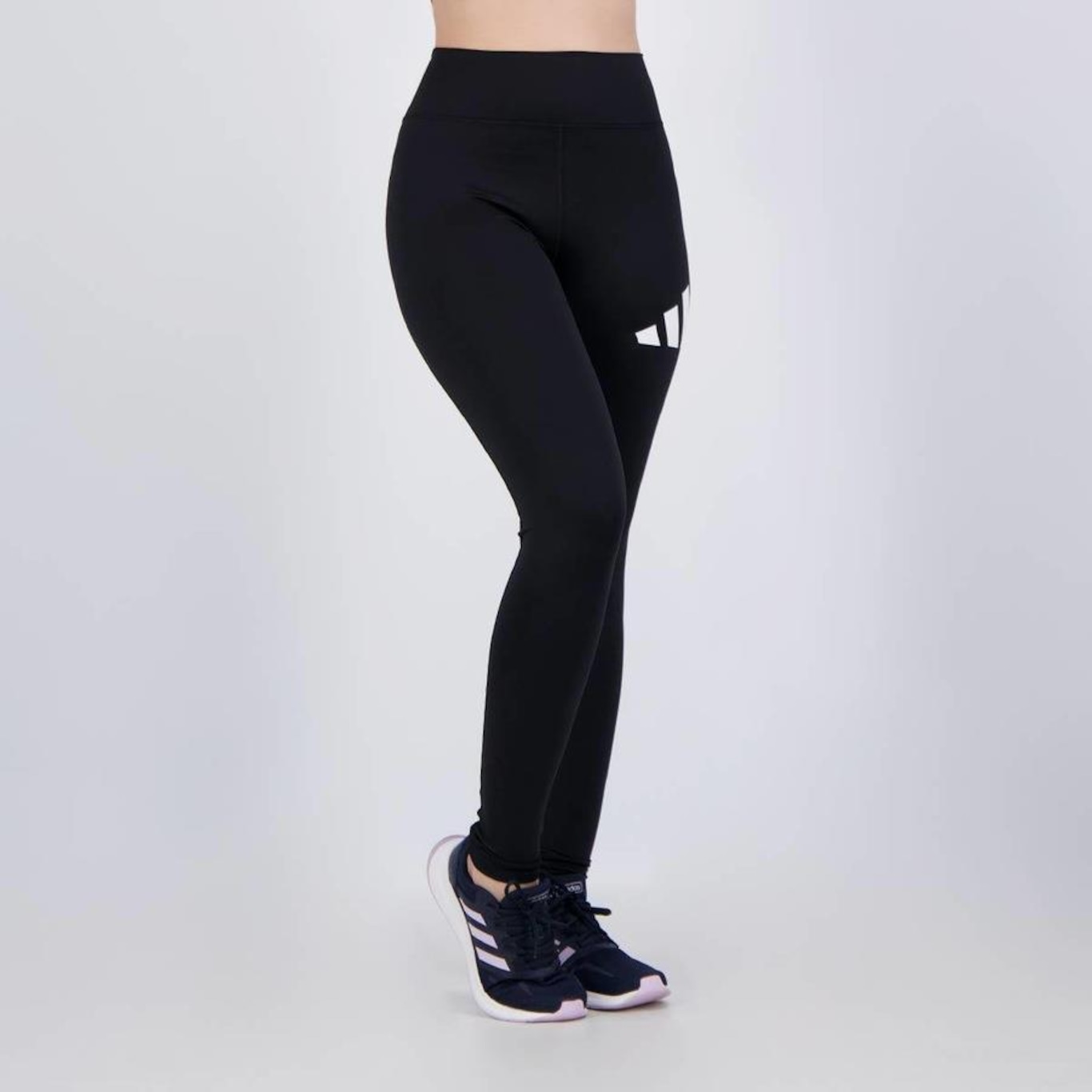 Calça Legging adidas Versality - Feminina - Foto 2