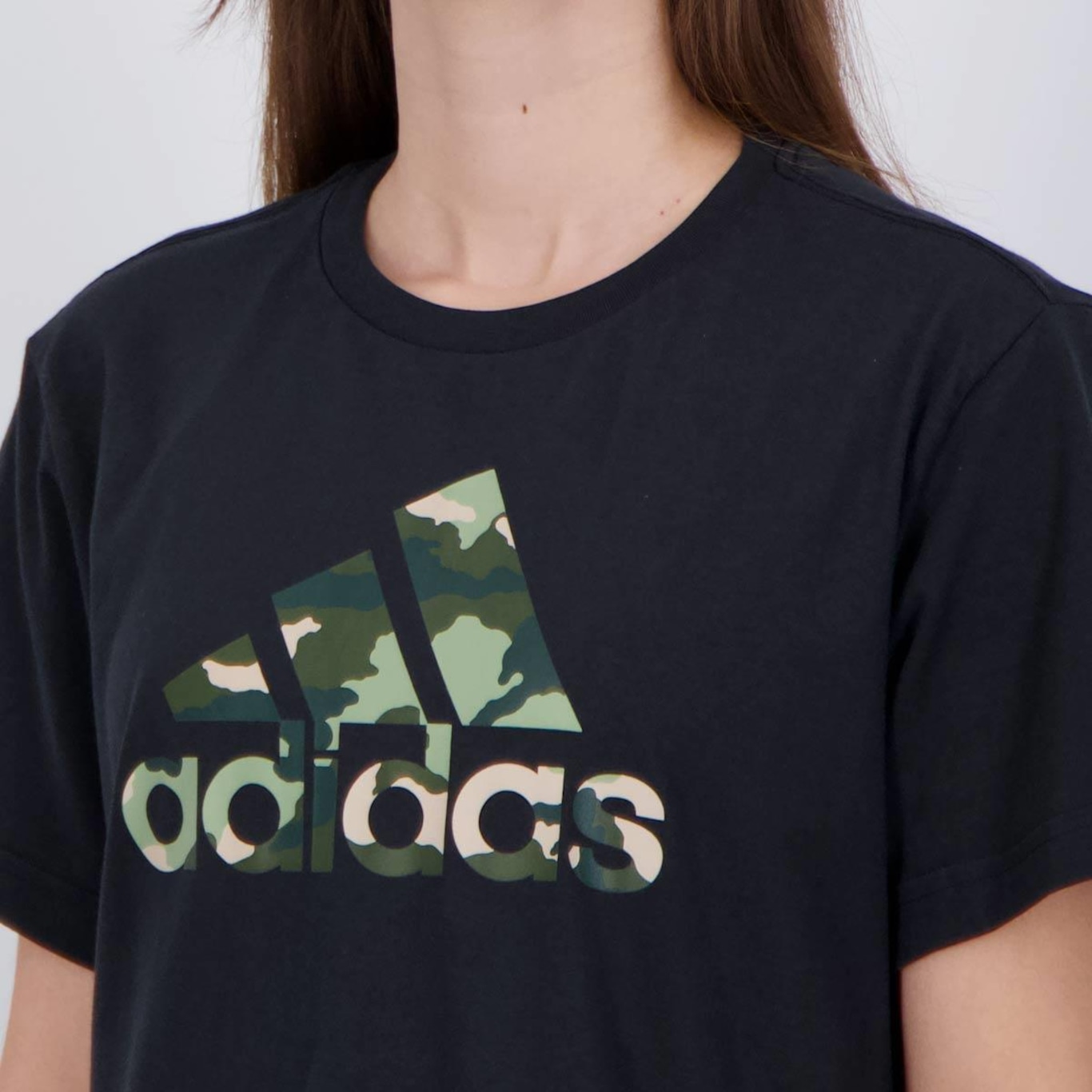 Camiseta adidas Graphic Camo Feminina - Foto 5