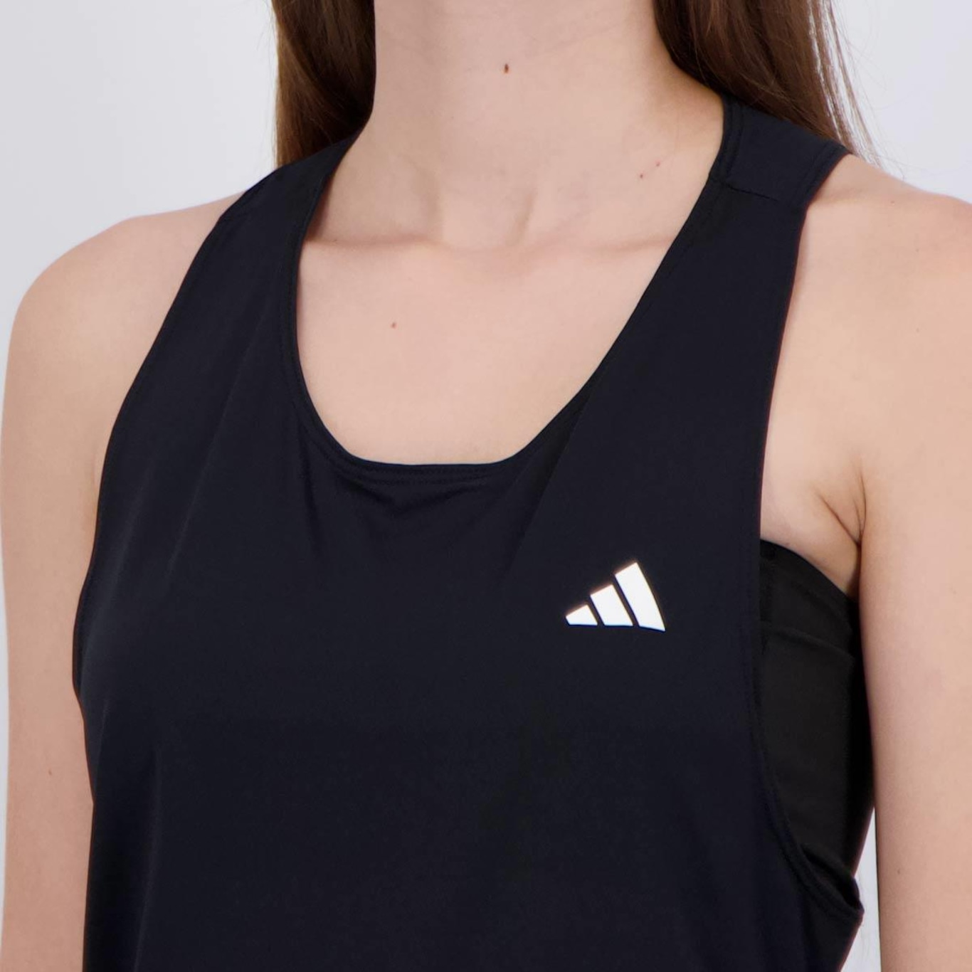 Camiseta Regata adidas Own The Run Basic - Feminina - Foto 5