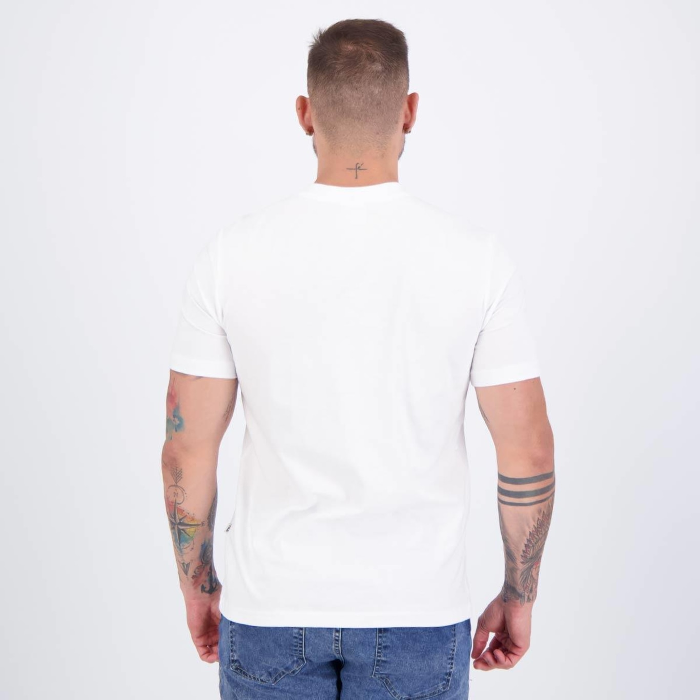 Camiseta Fila Regular Classic Masculina - Foto 4