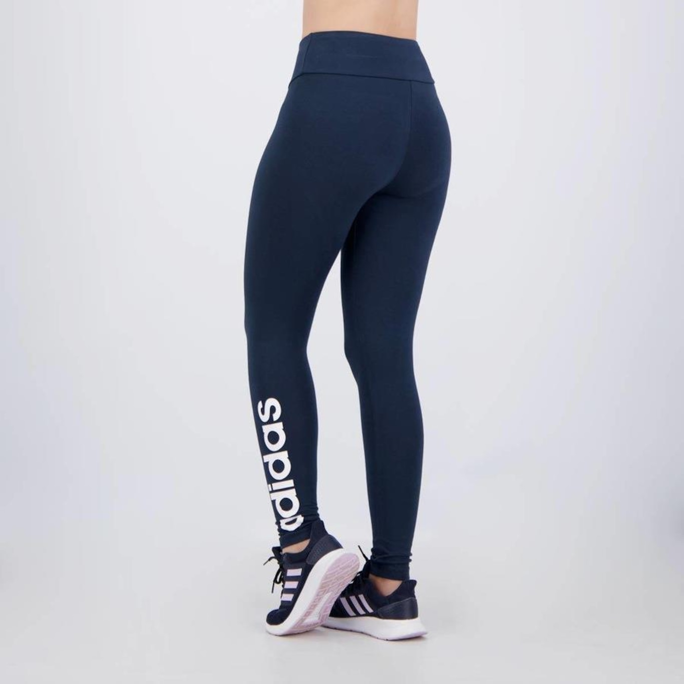 Calça Legging adidas Logo Linear - Feminina - Foto 3