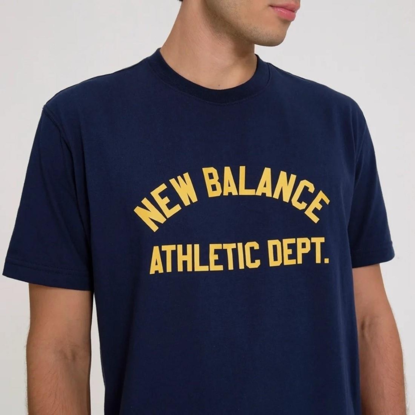 Camiseta New Balance Greatest Hits Ringer Masculina - Foto 4