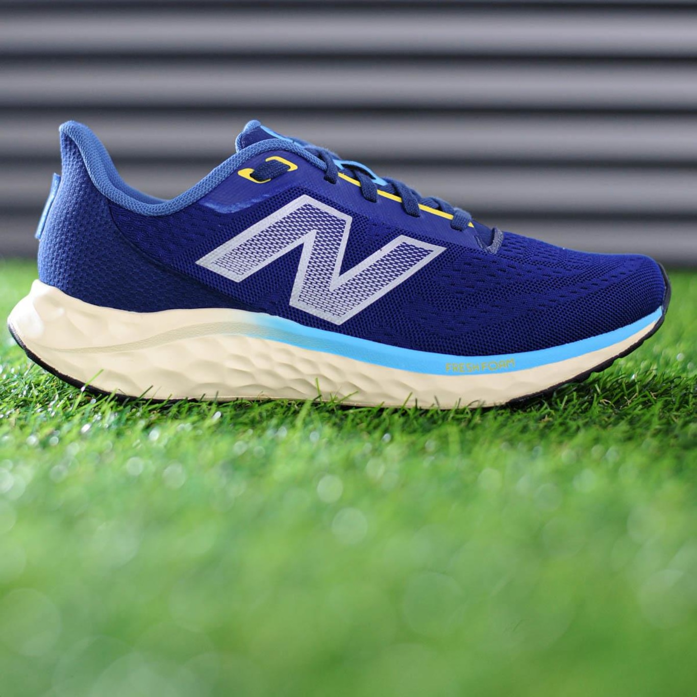 Tênis New Balance Fresh Foam Arish V4 - Masculino - Foto 6