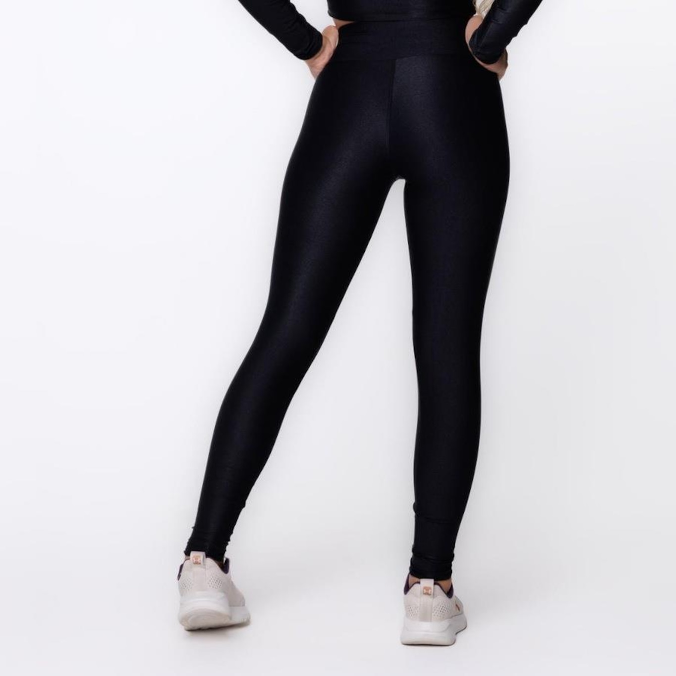 Calça Legging Orbis Fitness Cintura Alta Poliamida Brilho Laminado - Feminina - Foto 3