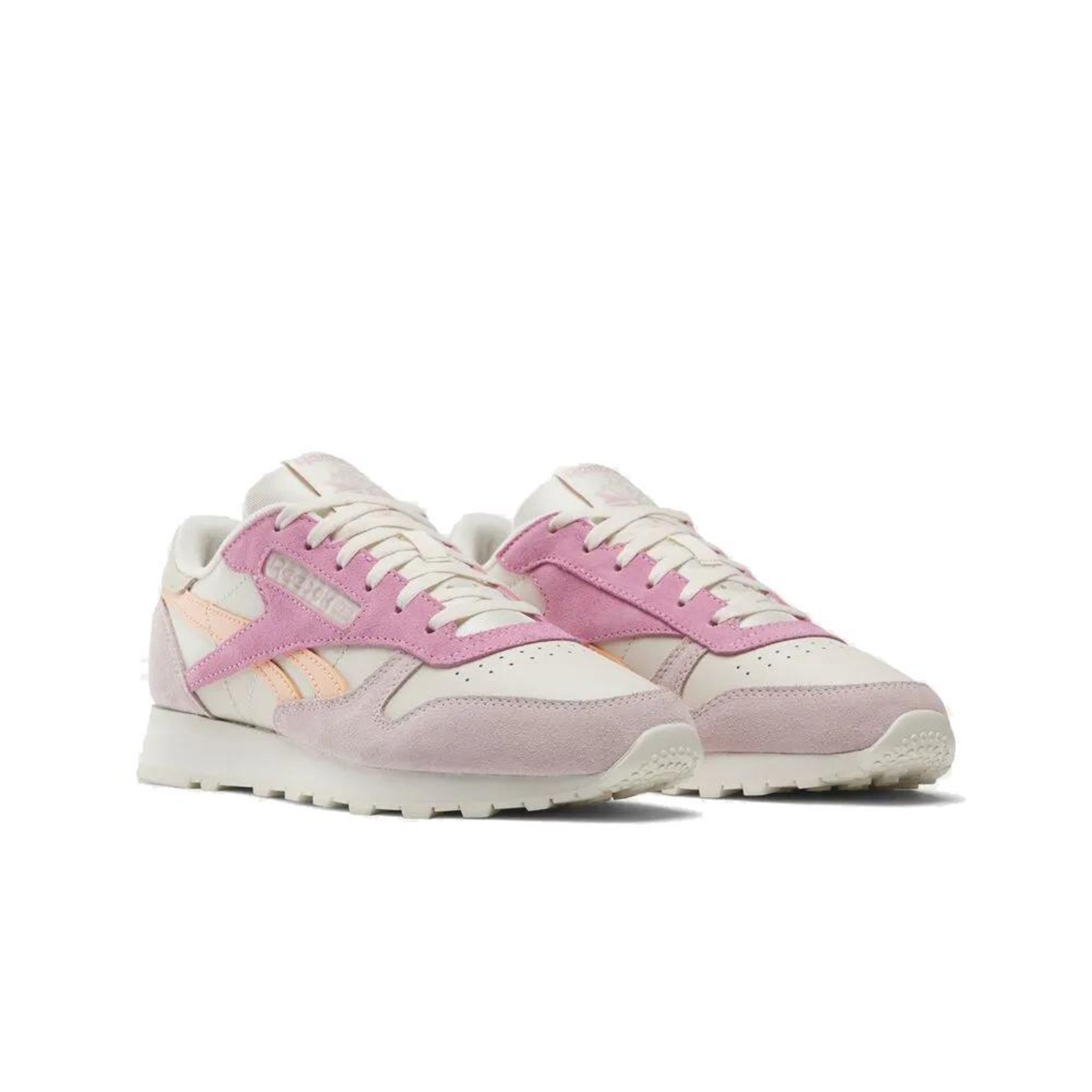 Tênis Reebok Classic Leather - Feminino - Foto 3