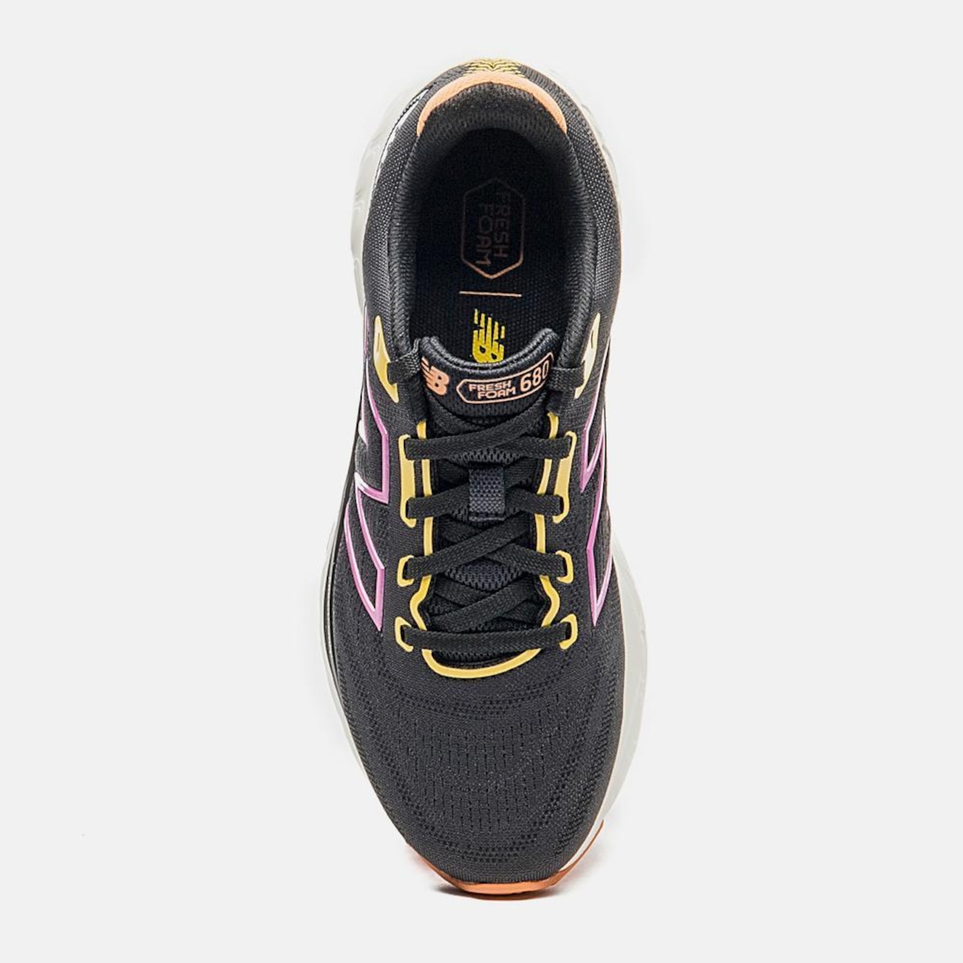 Tênis New Balance Fresh Foam 680V8 - Feminino - Foto 3