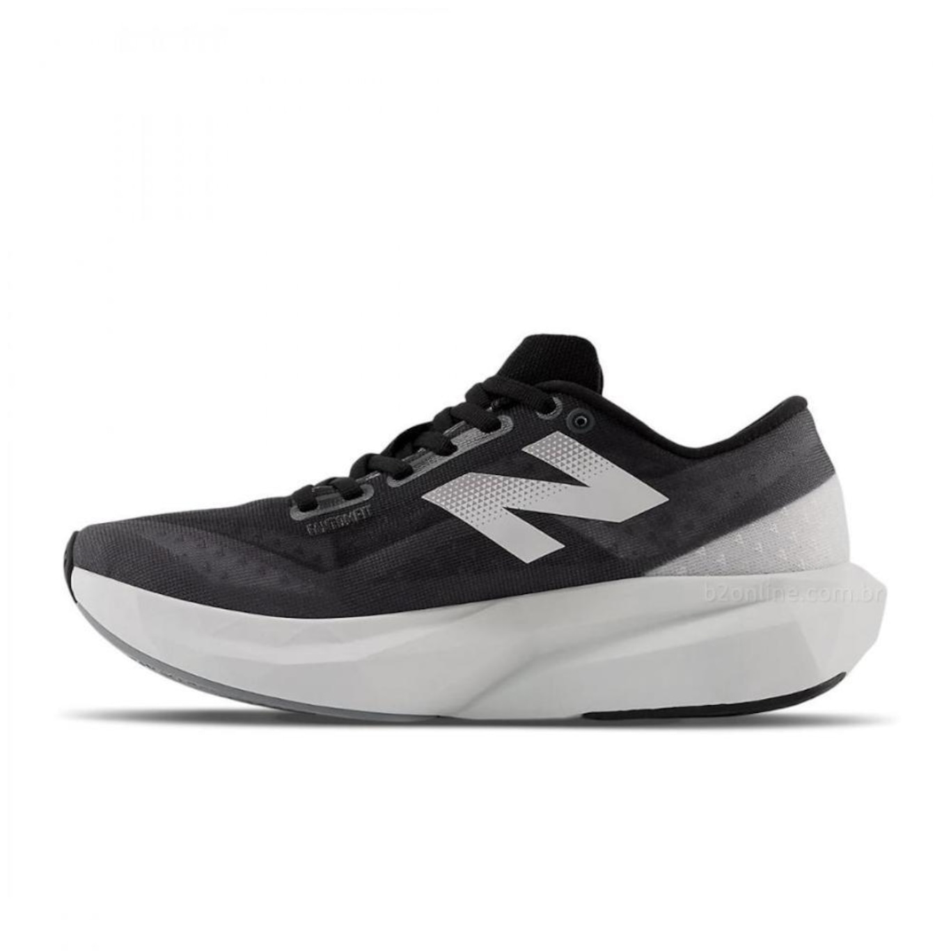 Tenis New Balance Fuelcell Rebel V4 + 12 Pares de Meias - Masculino - Foto 2