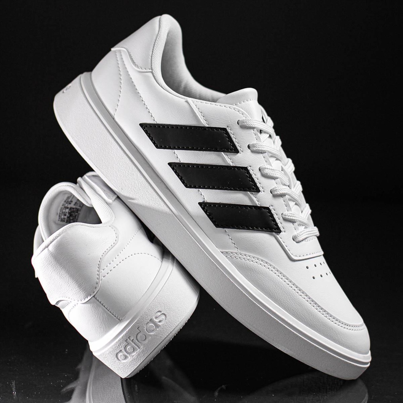 Tênis Adidas Courtblock - Masculino - Foto 6