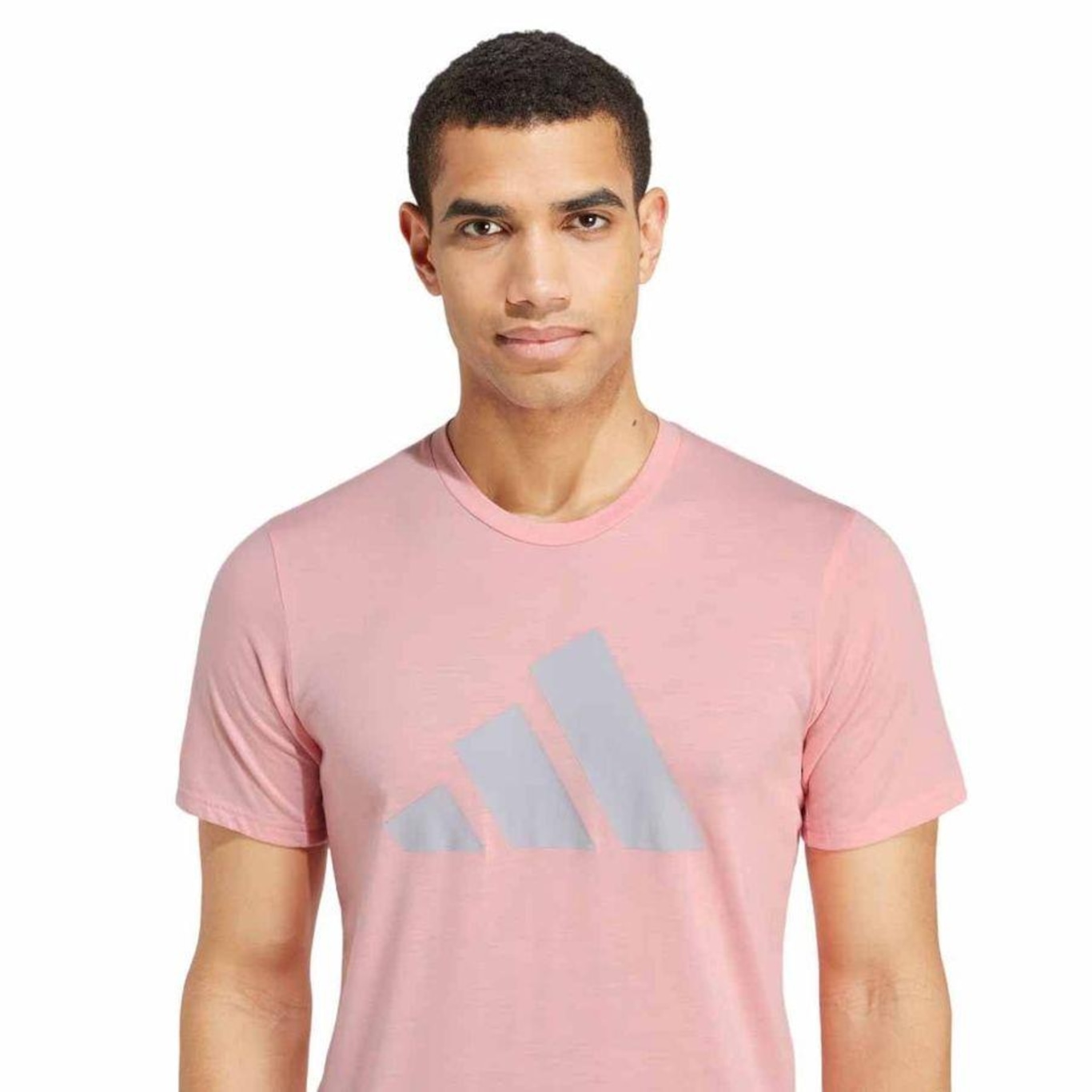 Camiseta adidas Essentials Logo - Masculina - Foto 4