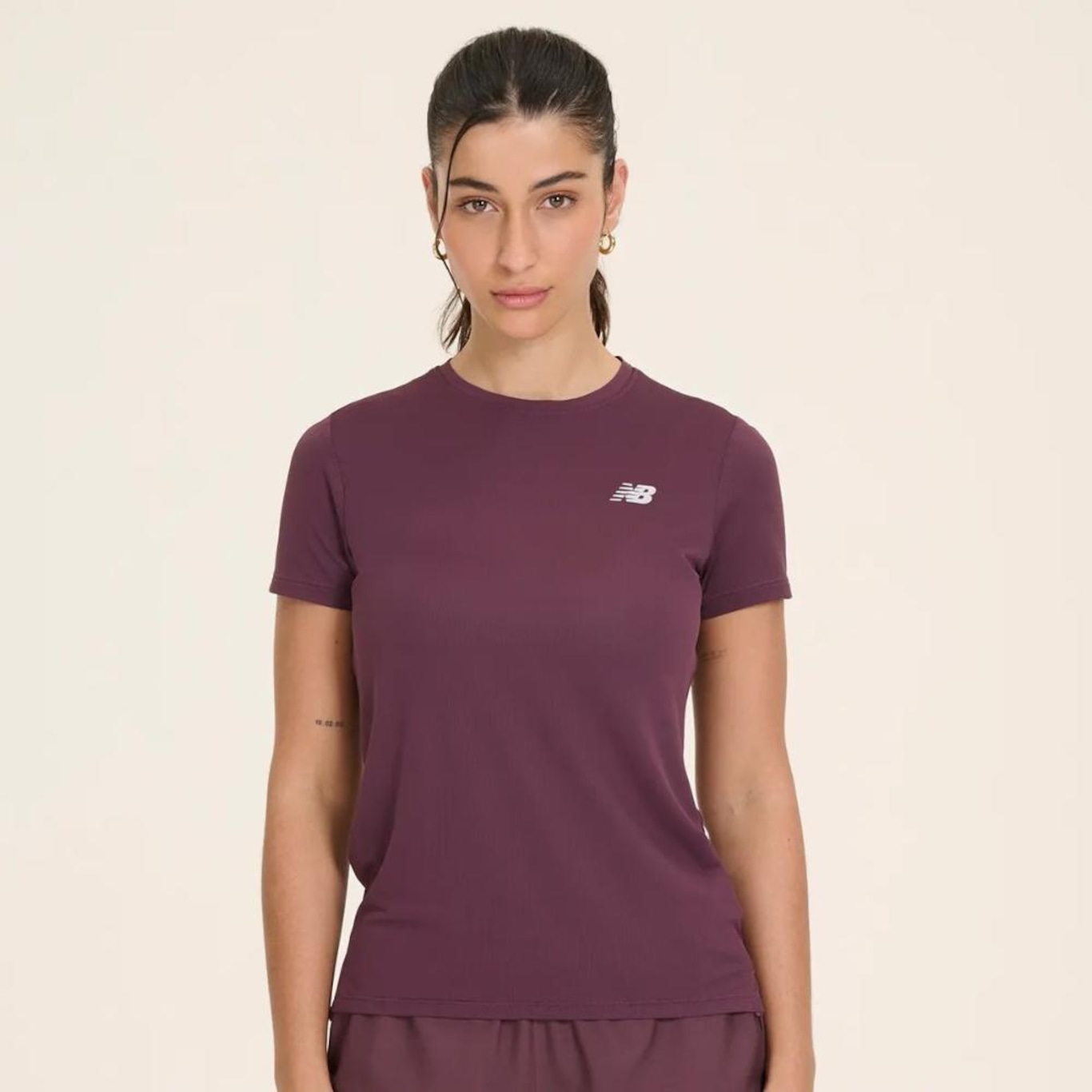 Camiseta New Balance Sport Essentials - Feminina - Foto 1