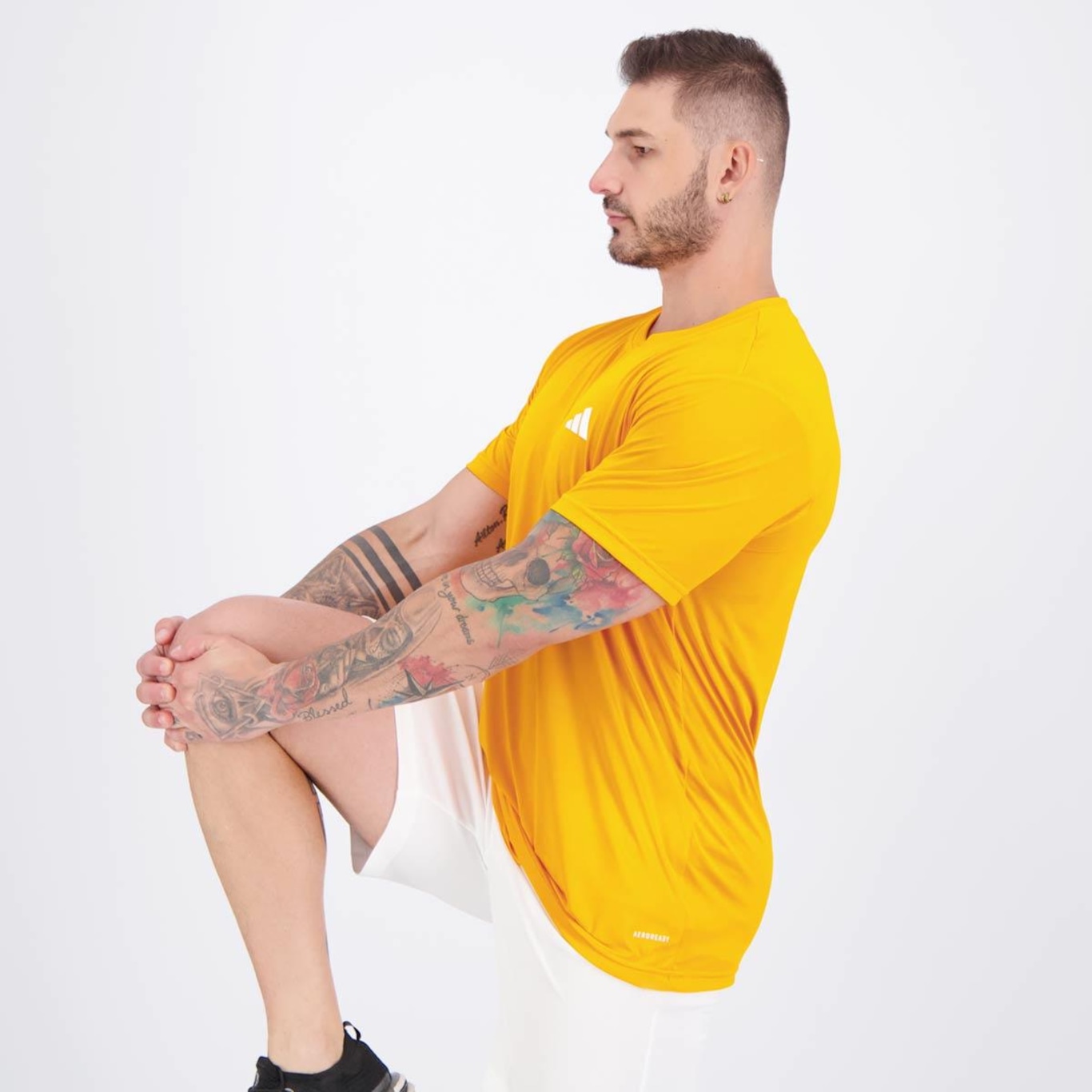 Camiseta adidas Own The Run Basic - Masculina - Foto 6