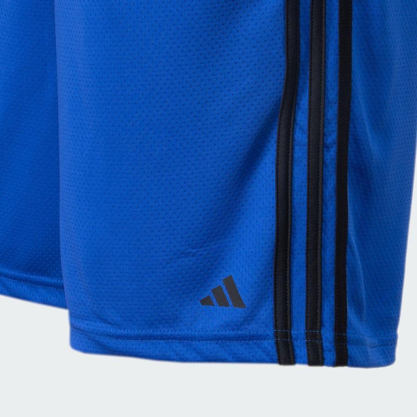 Bermuda de Malha adidas Três Listras Aeroready - Masculina - Foto 4