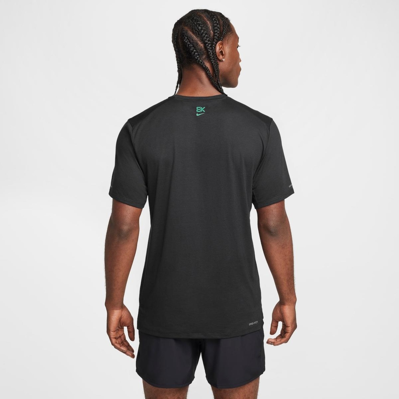 Camiseta Nike Dri-Fit Rise365 - Masculina - Foto 2