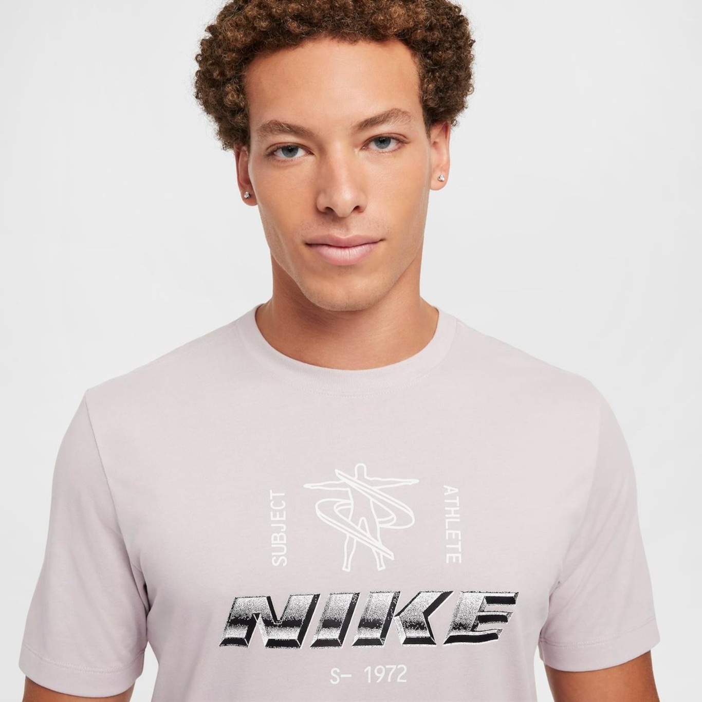 Camiseta Nike Fri-Fit Gfx - Masculina - Foto 3