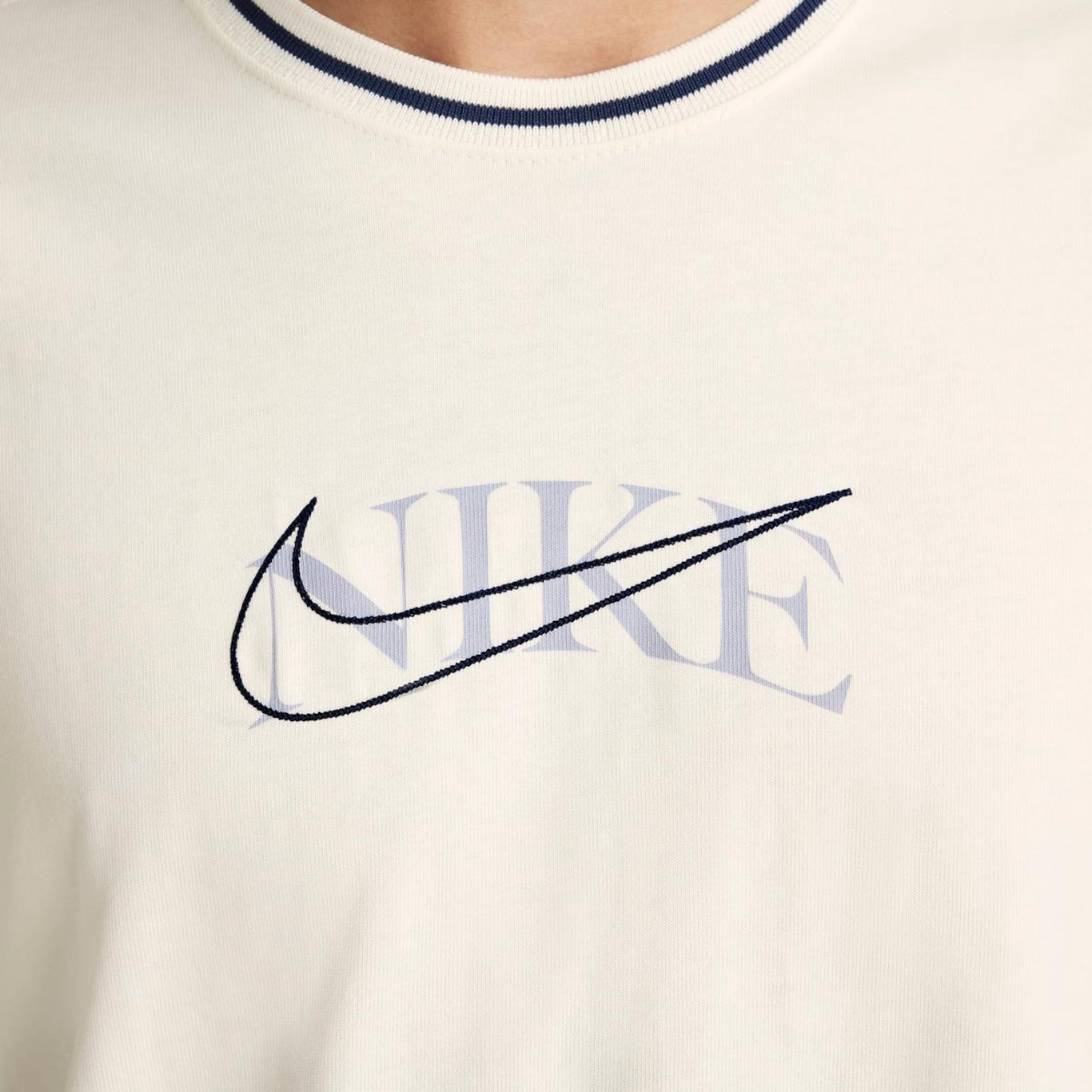 Camiseta Nike Sportswear Max90 - Unissex - Foto 4