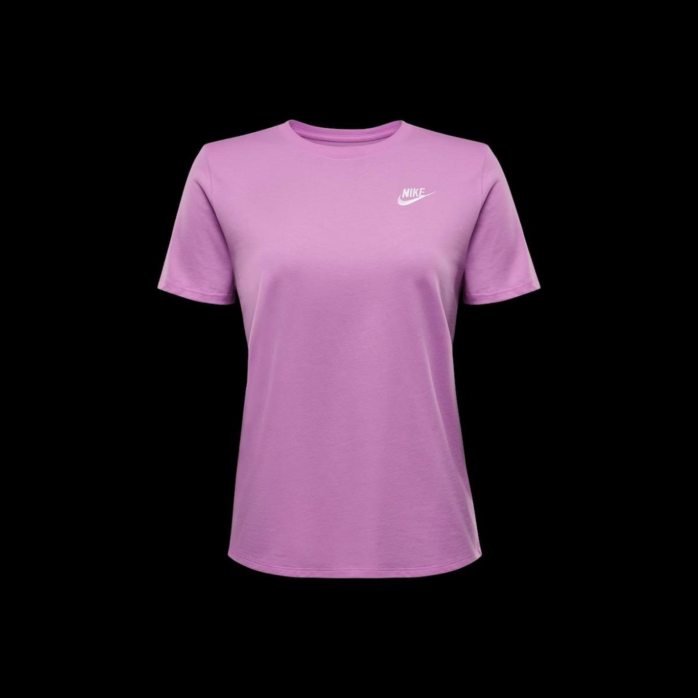 Camiseta Nike Sportswear Club Essentials - Feminina - Foto 6