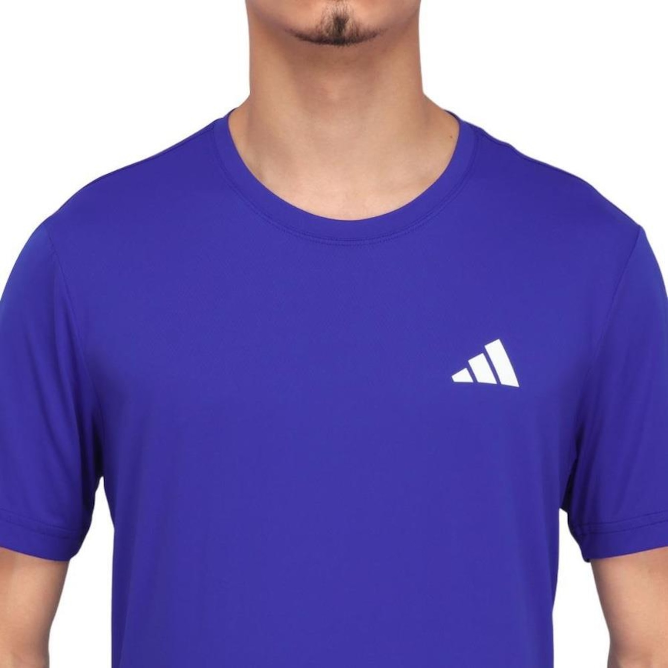 Camiseta adidas Own The Run Basic - Masculina - Foto 2