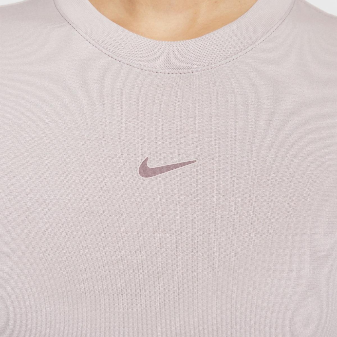 Camiseta Nike Sportswear Cropped Slim - Feminina - Foto 3