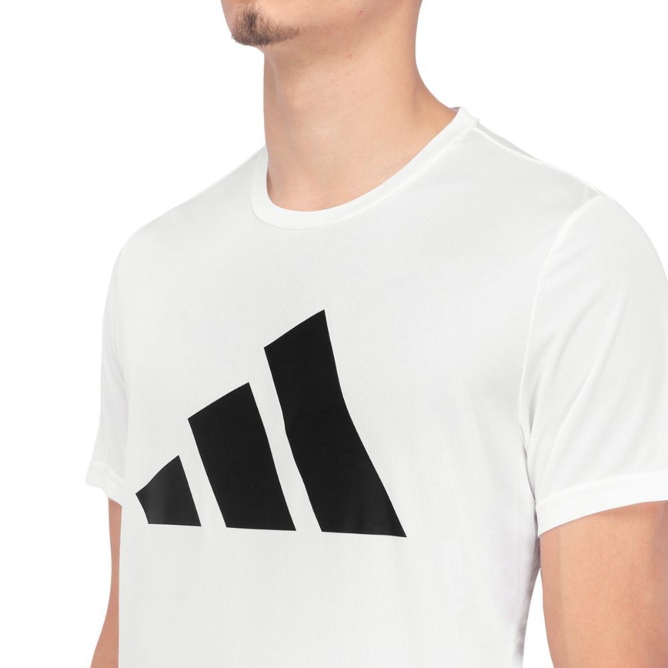 Camiseta adidas Run It Tee - Masculina - Foto 3