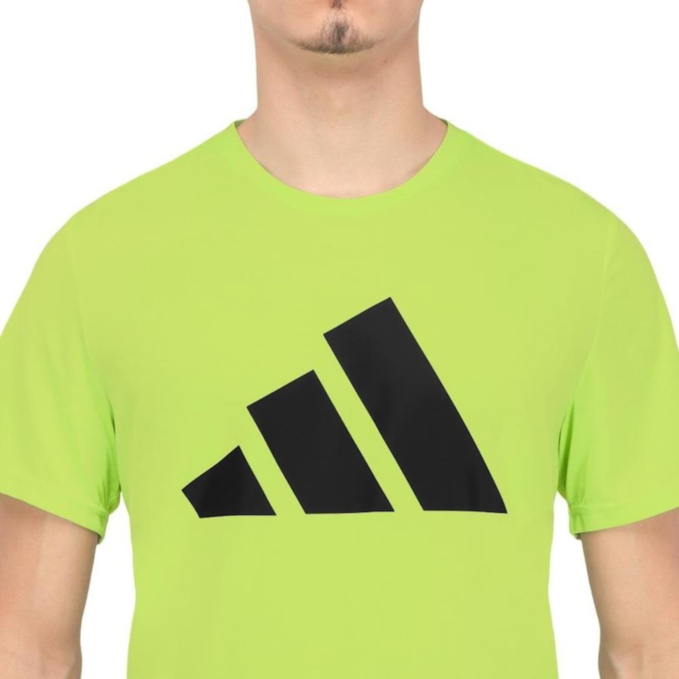 Camiseta adidas Run It Tee - Masculina - Foto 2