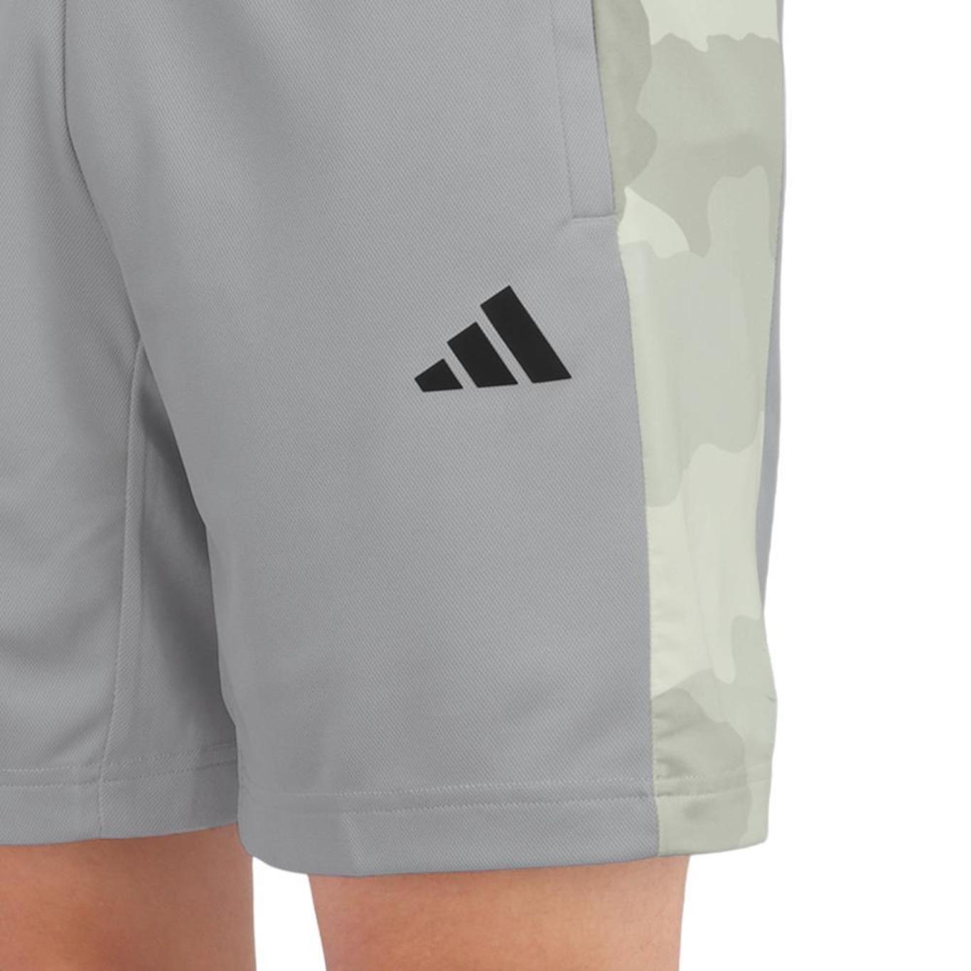 Short adidas Camuflado Train Essentials 7In - Masculino - Foto 4