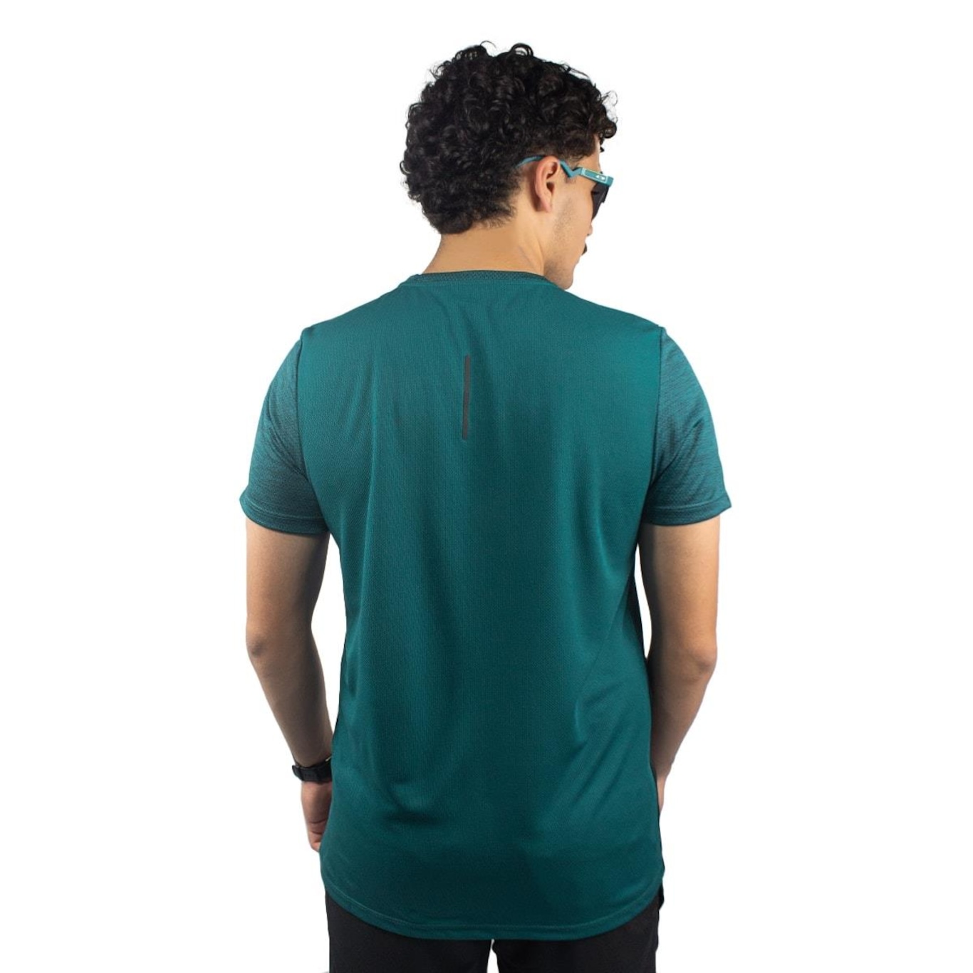 Camiseta Oakley Sport Twisted Mesh Tee - Masculina - Foto 2