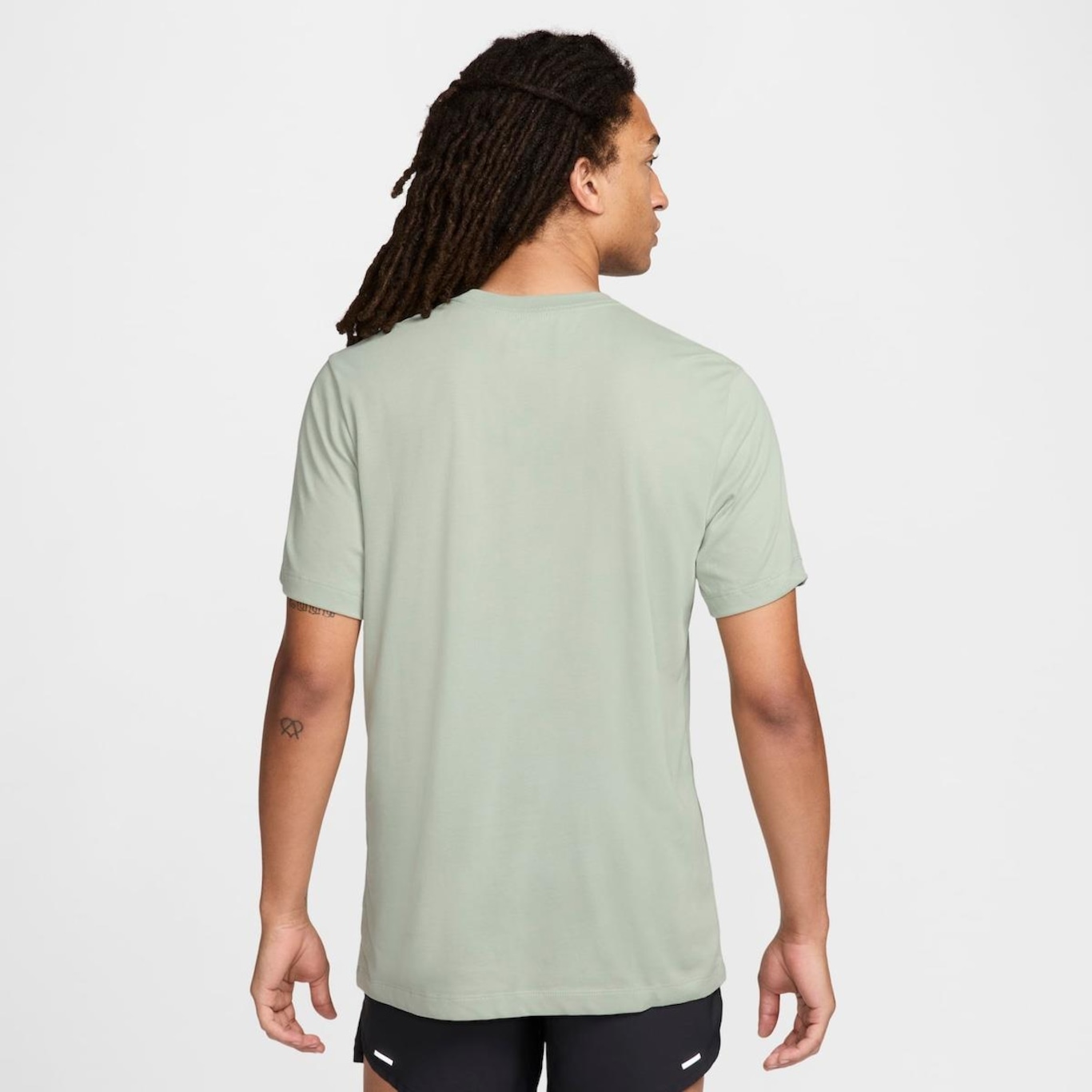 Camiseta Nike Dri-Fit - Masculina - Foto 2