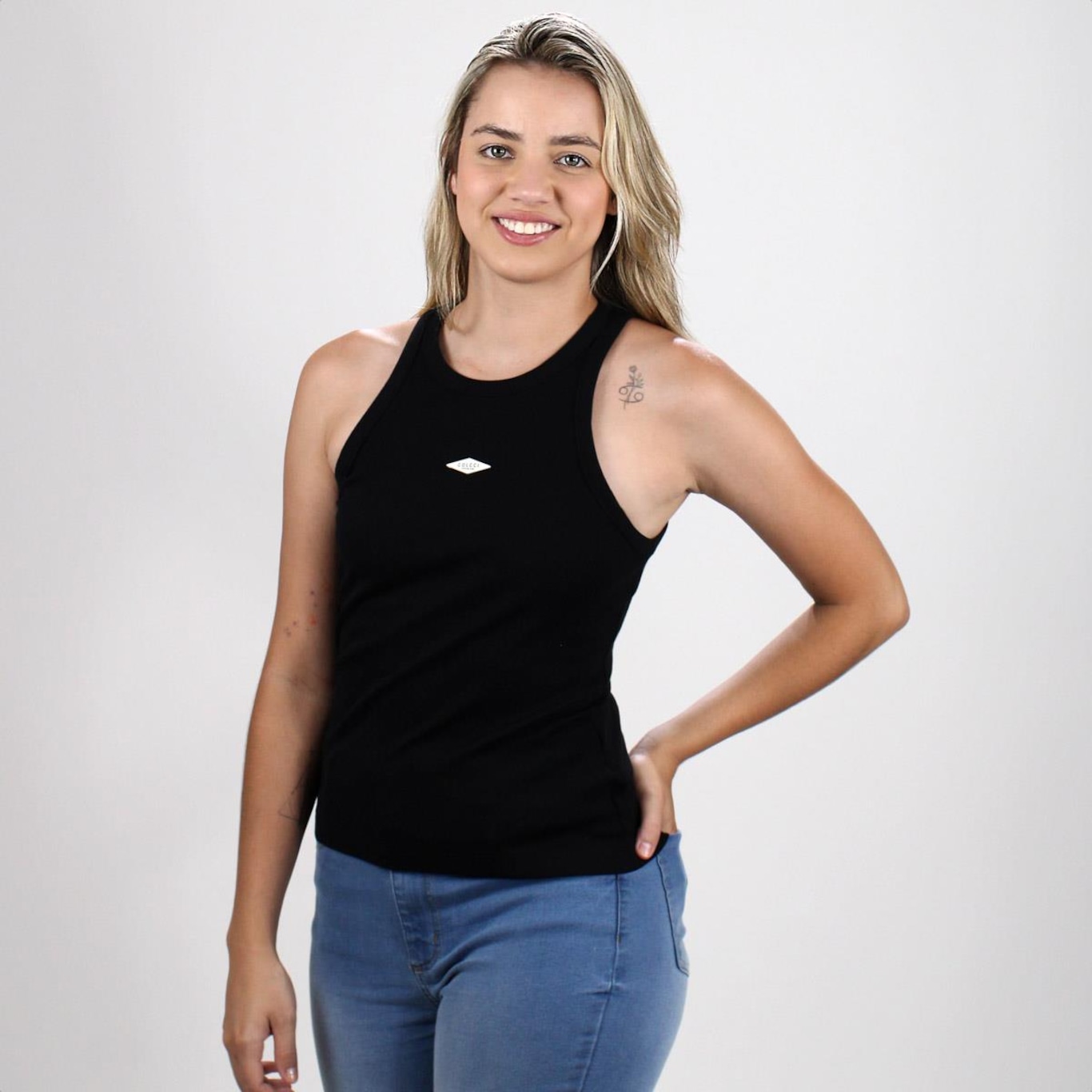 Camisa Regata Colcci Canelada Slim Topaze - Feminina - Foto 3