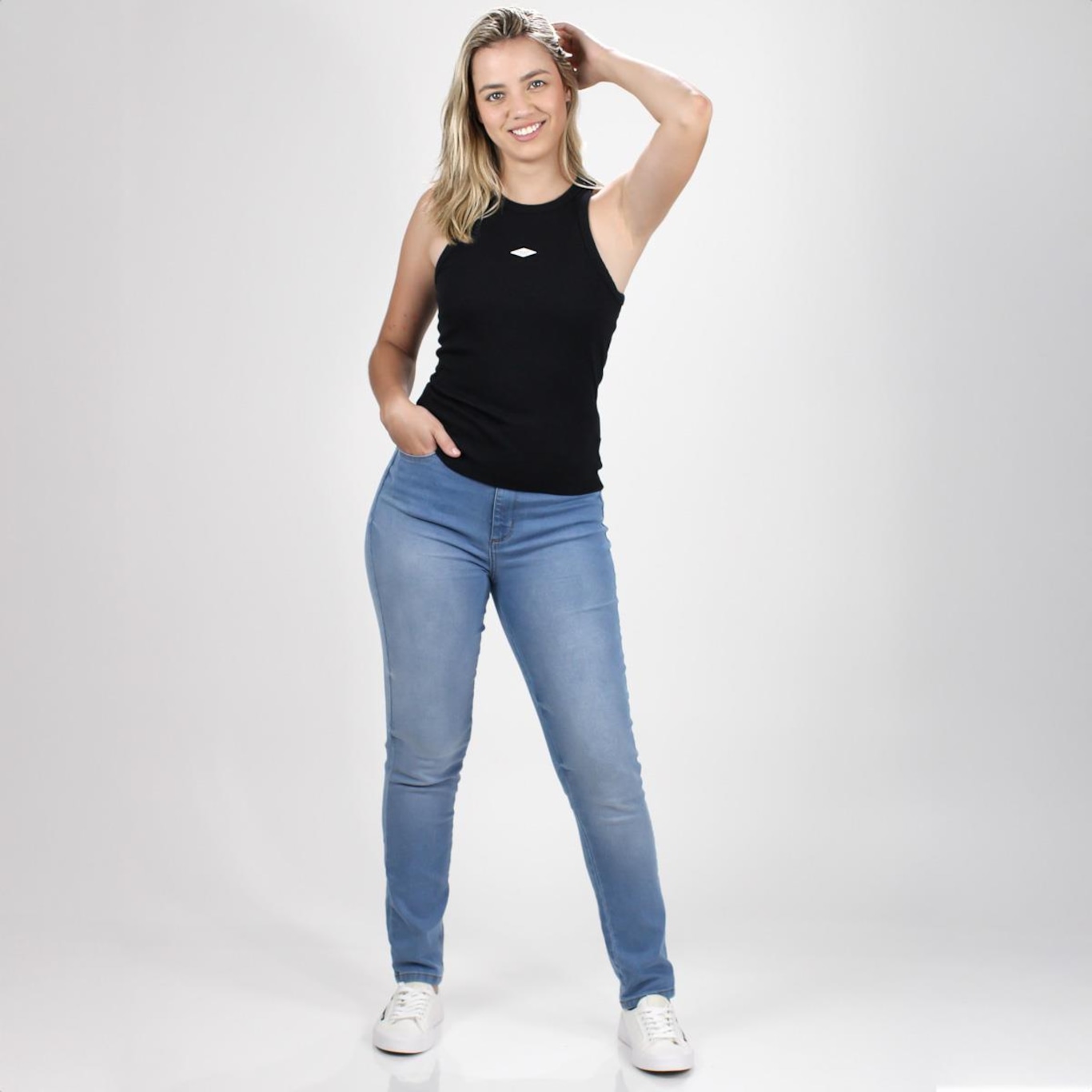 Camisa Regata Colcci Canelada Slim Topaze - Feminina - Foto 5