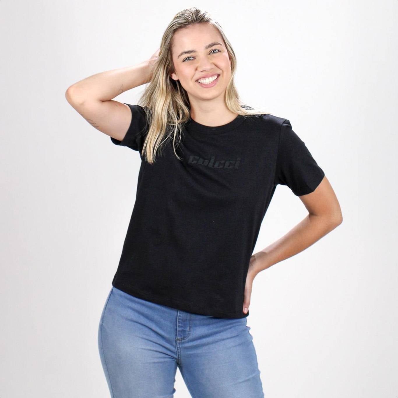 Camiseta Colcci Bordado Alto Relevo - Feminina - Foto 2